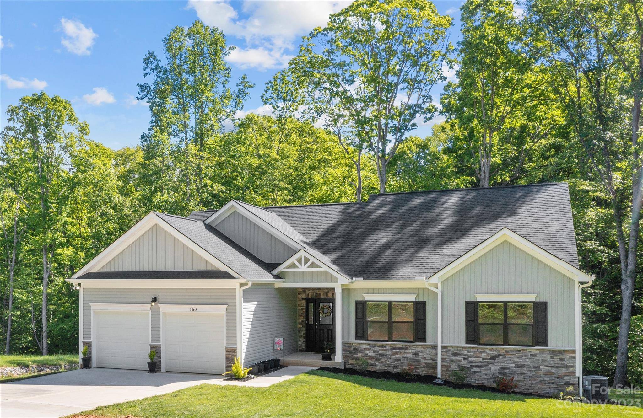 Troutman, NC 28166,160 Holly Springs LOOP