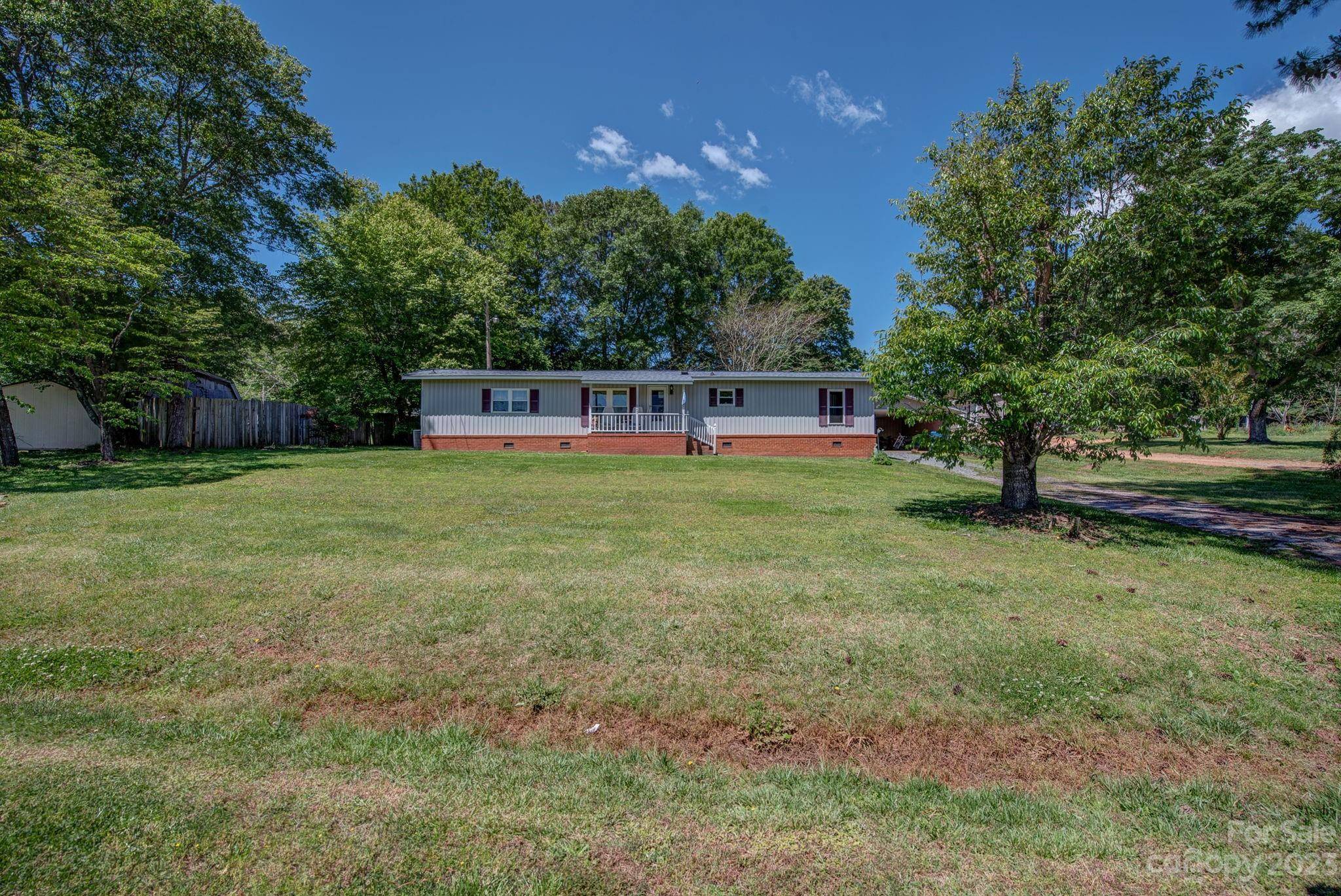 Cherryville, NC 28021,145 Mcintyre RD