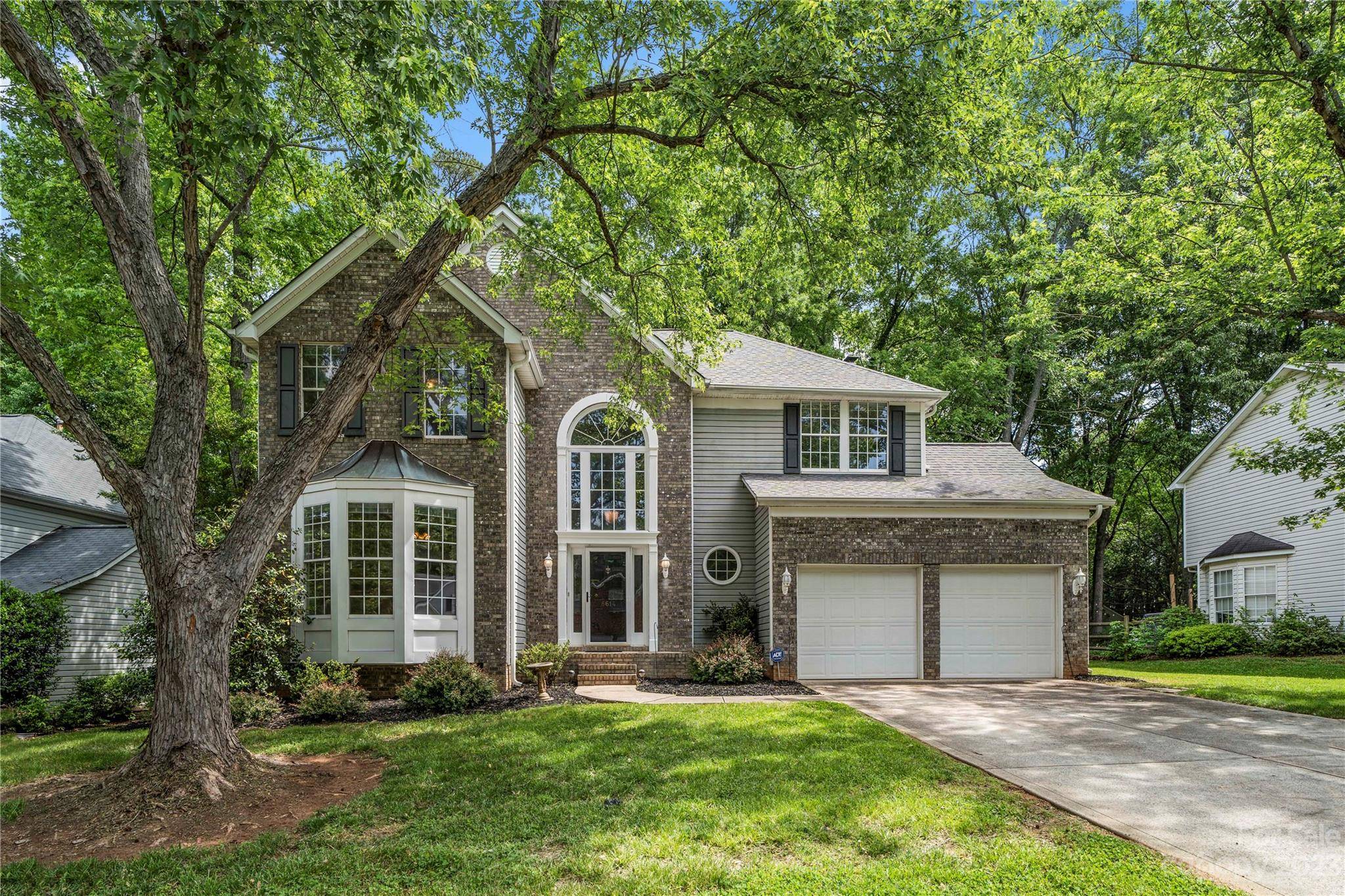 Charlotte, NC 28216,8614 Abbey Brook CT