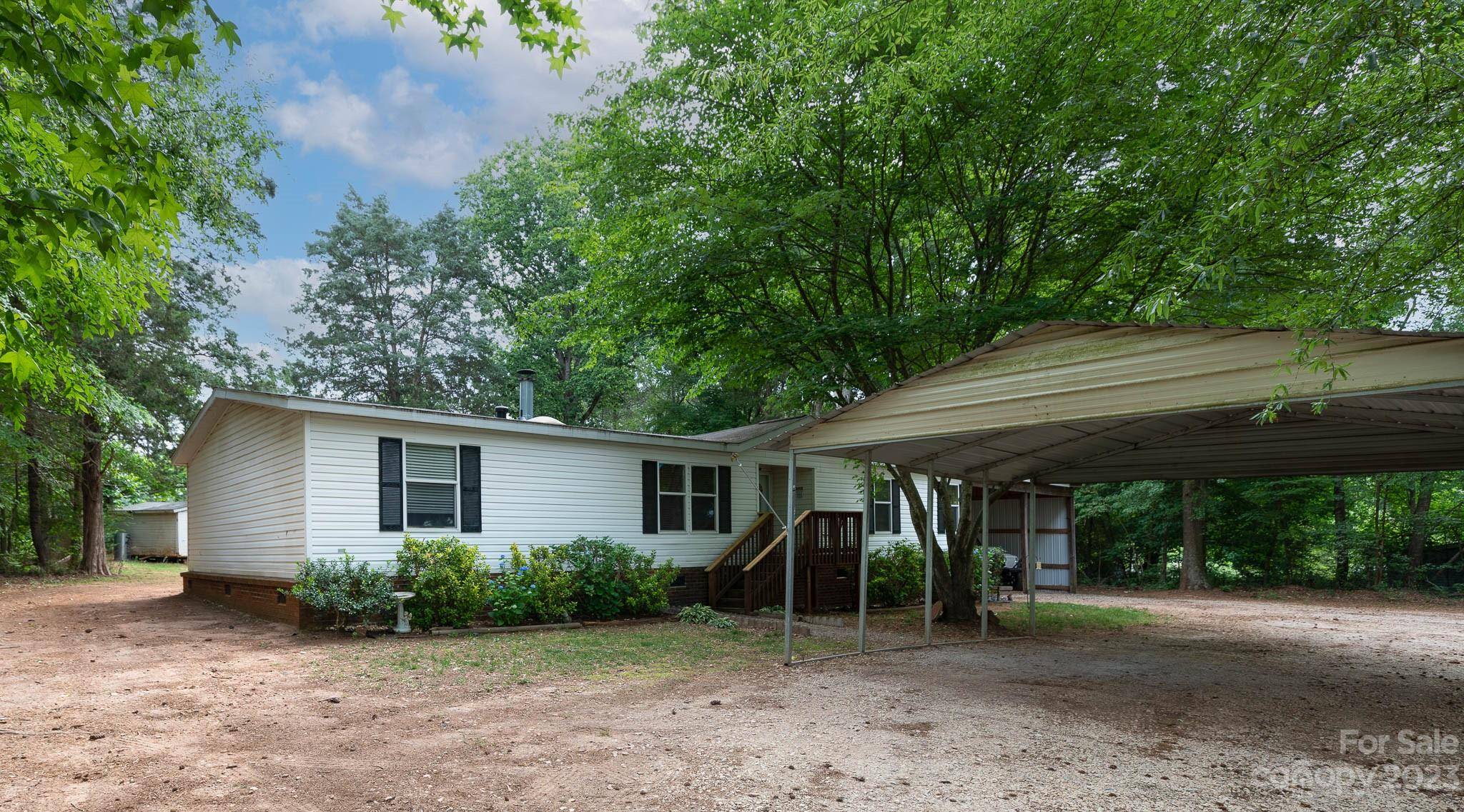 Mcconnells, SC 29726,254 Henson LN