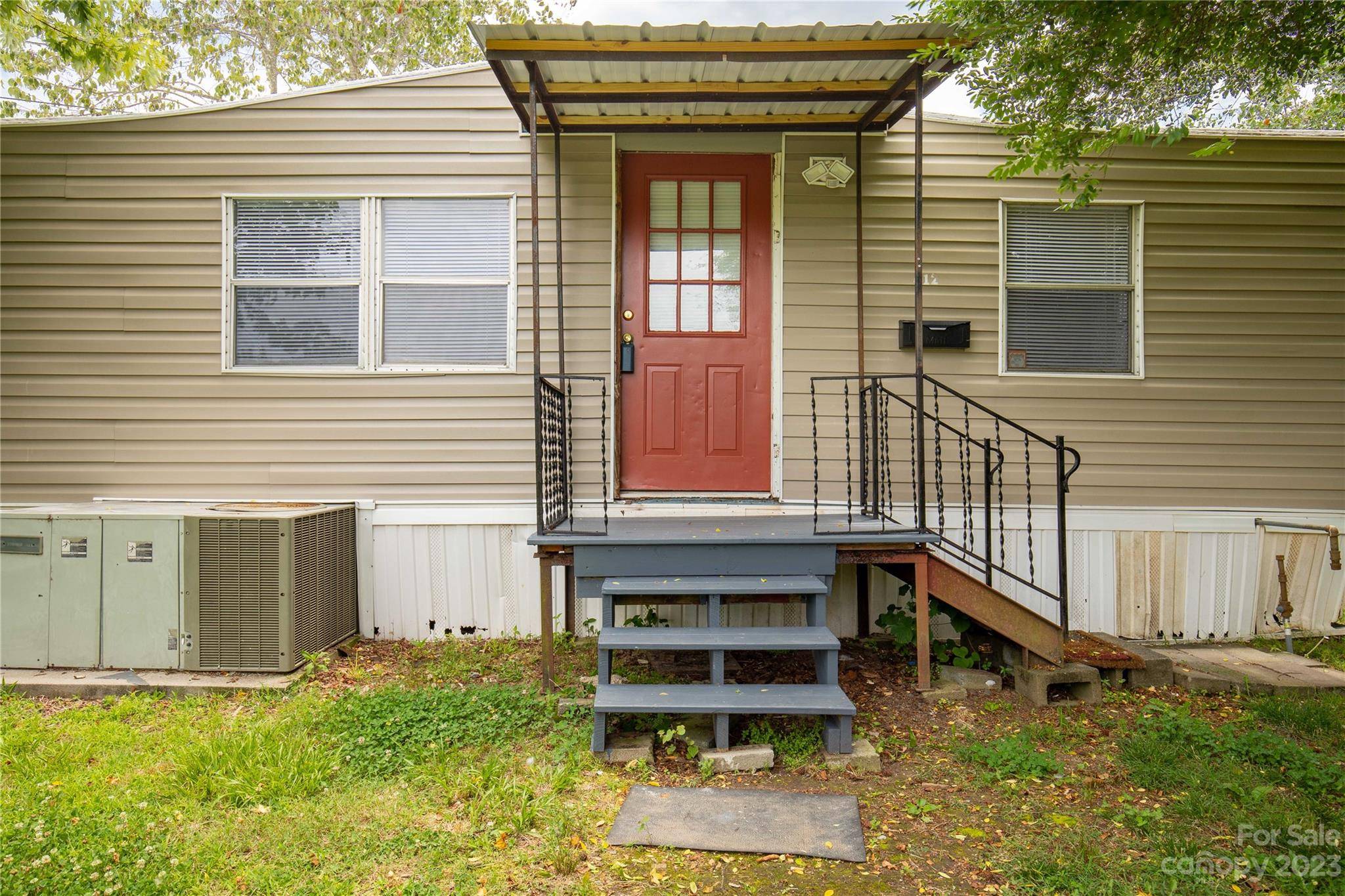 Clover, SC 29710,412 Sumter ST