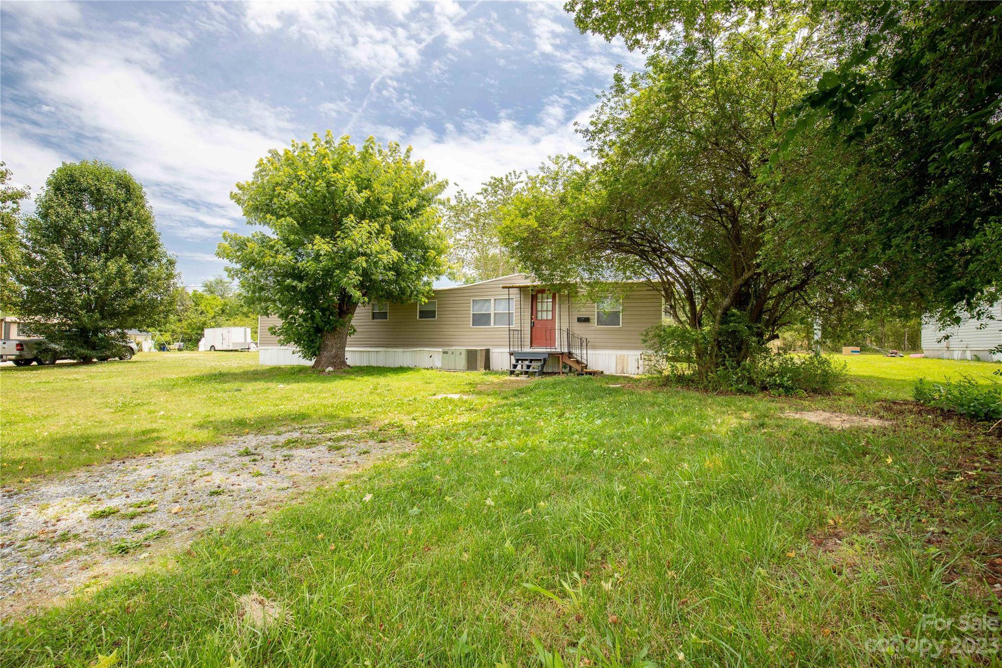 Clover, SC 29710,412 Sumter ST