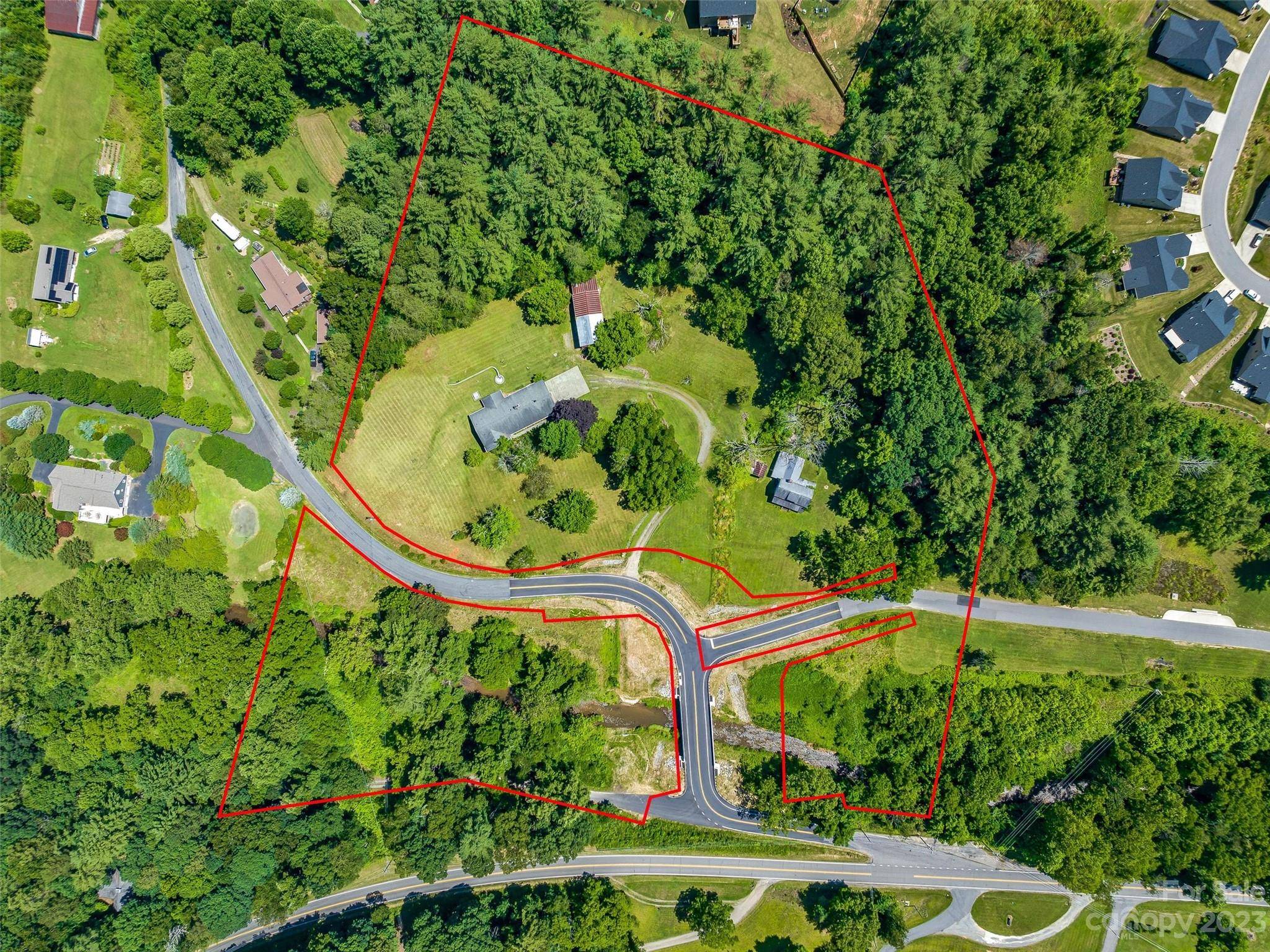 Weaverville, NC 28787,21 Parker Cove RD