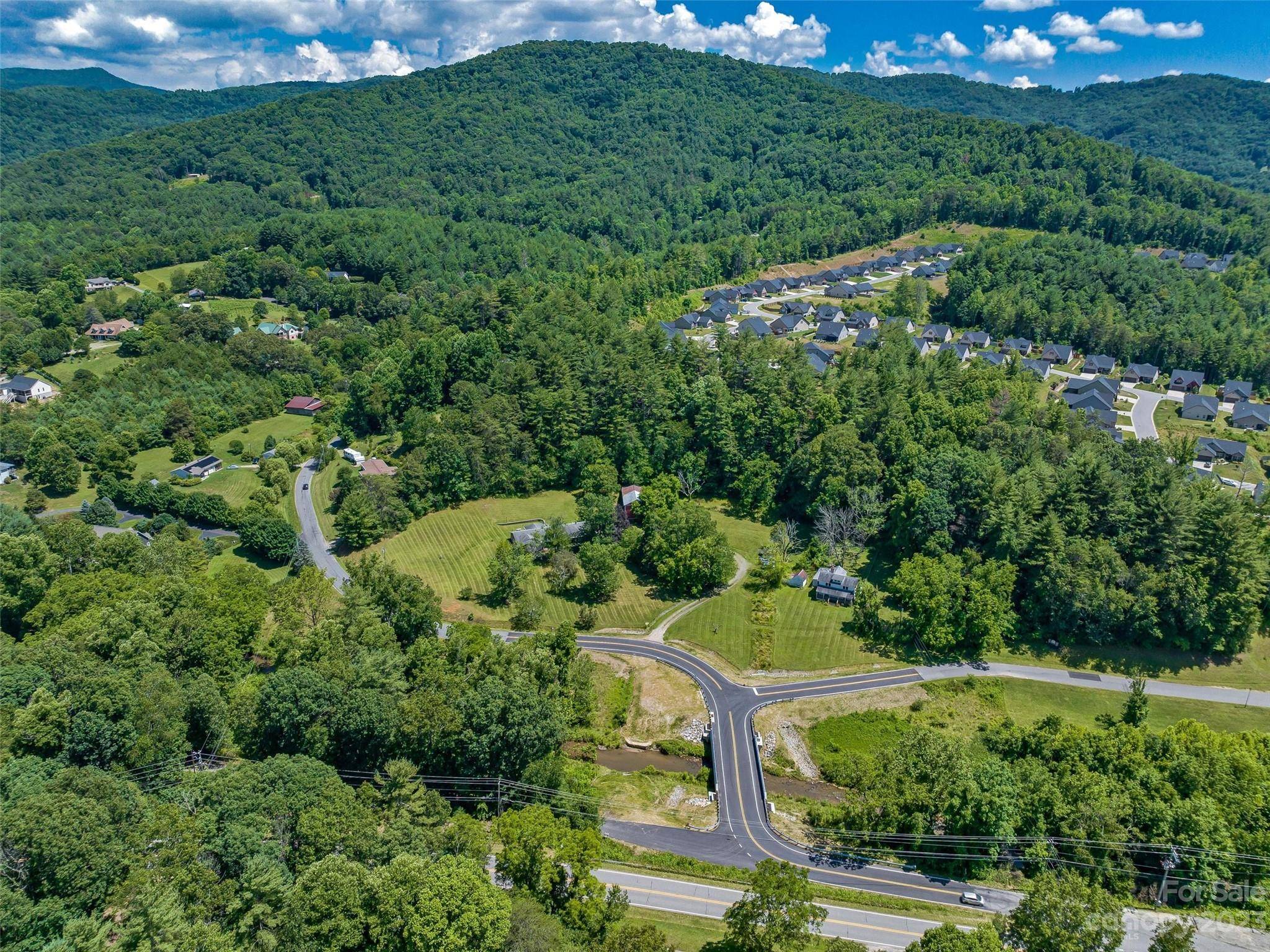 Weaverville, NC 28787,21 Parker Cove RD