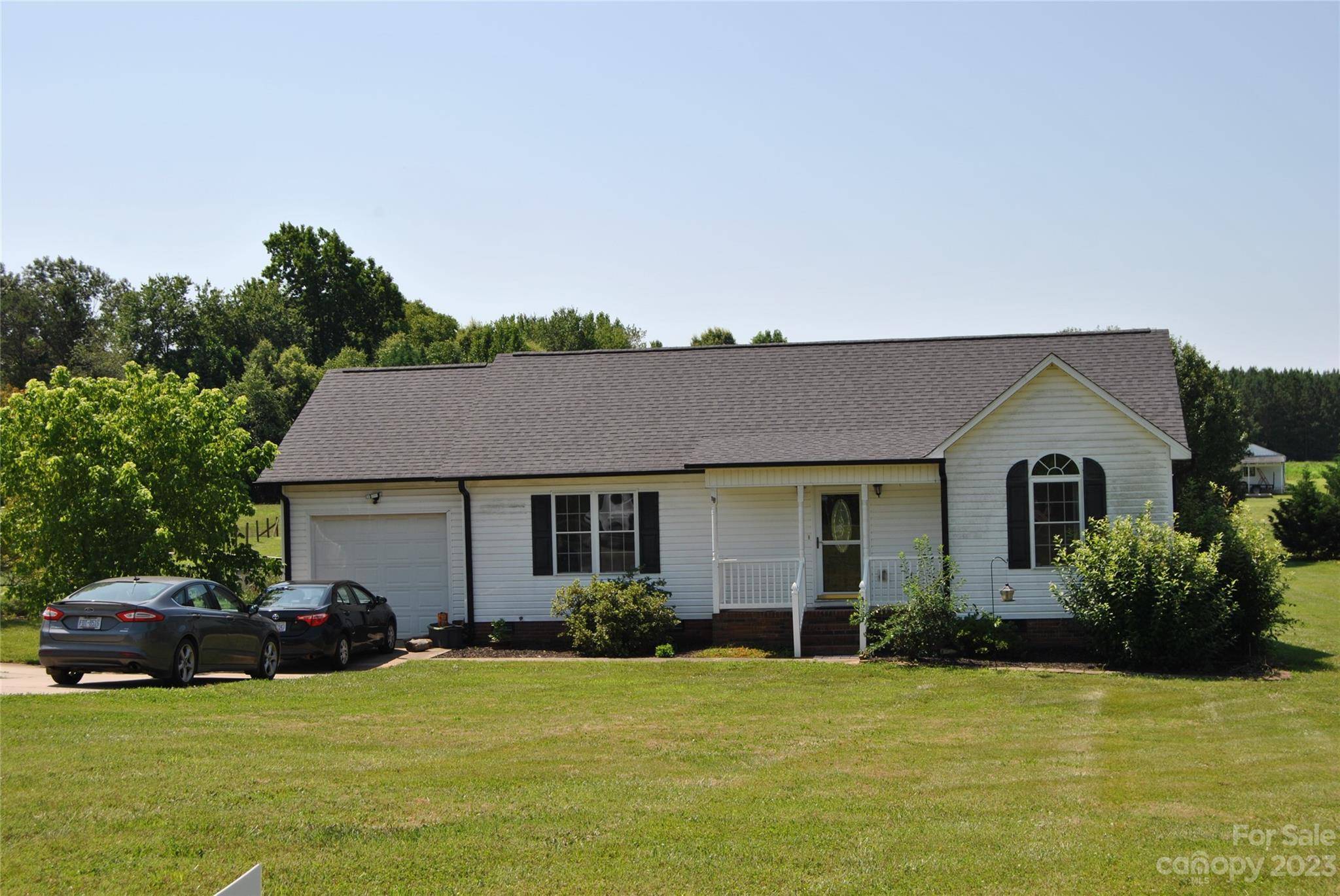 Crouse, NC 28033,4651 Garys PL