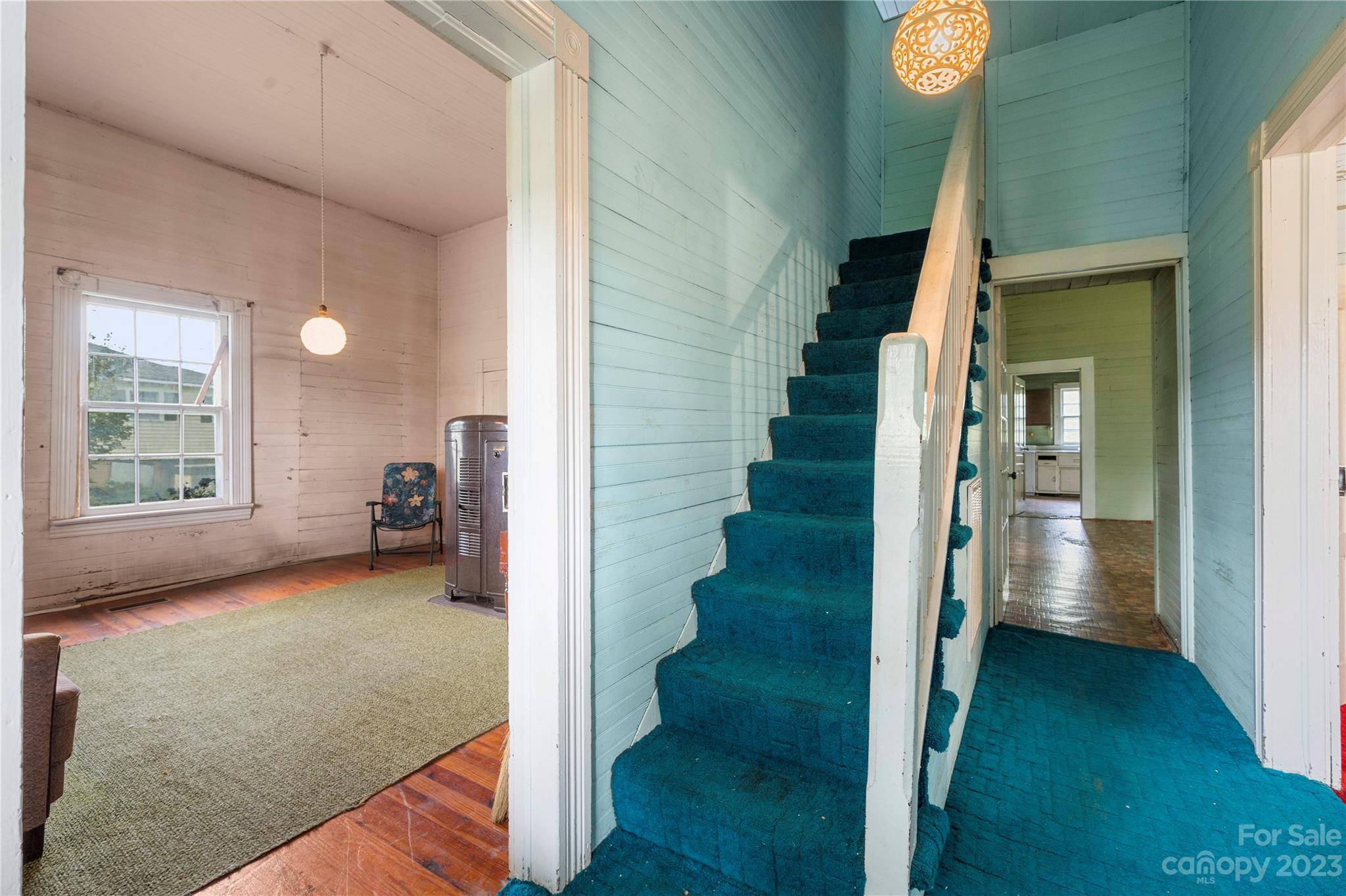 Clover, SC 29710,101 Parkview ST