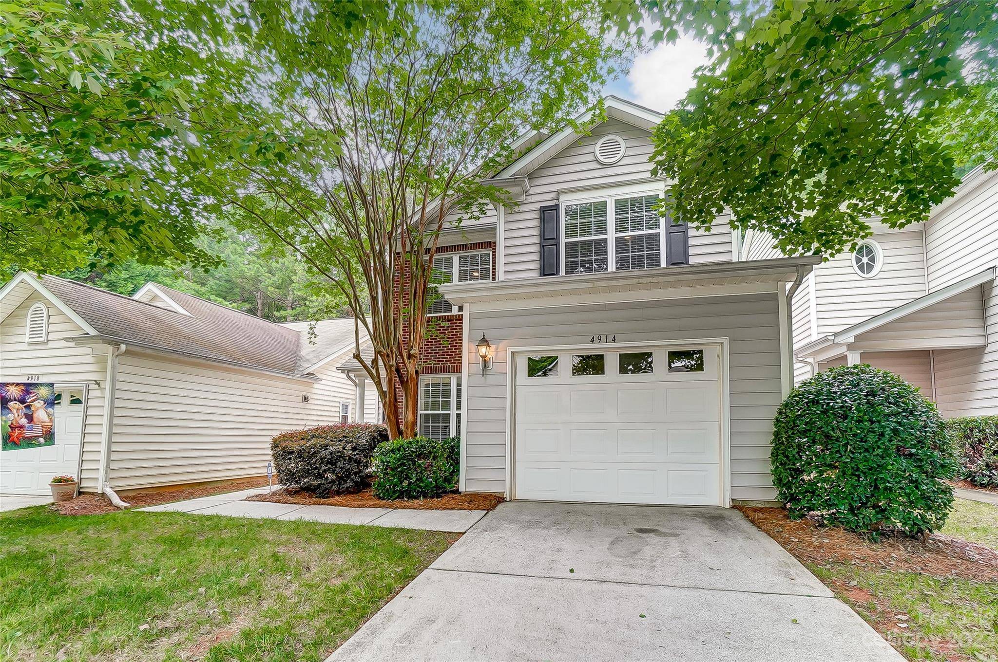 Charlotte, NC 28269,4914 Sunset Ridge CT