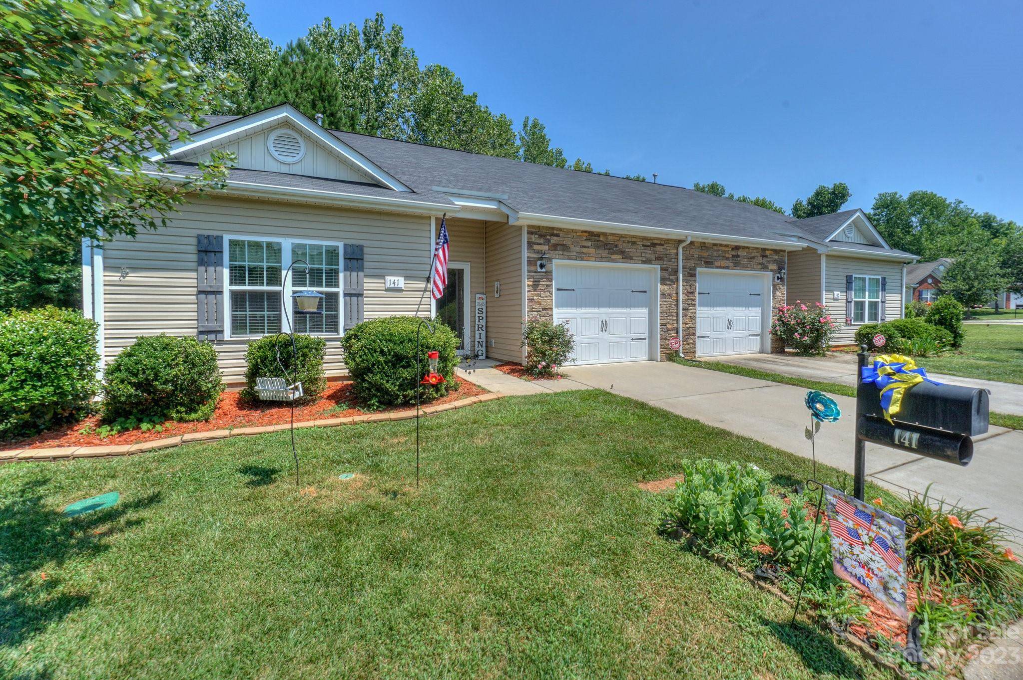 Mount Holly, NC 28120,141 Woodbridge CIR #27A