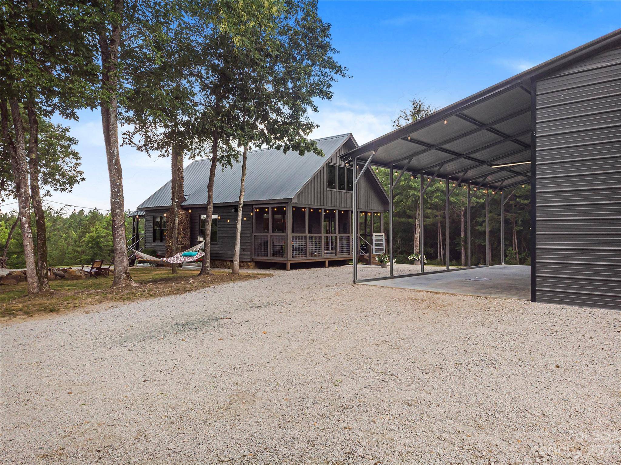 Kershaw, SC 29067,2137 Overbrook RD