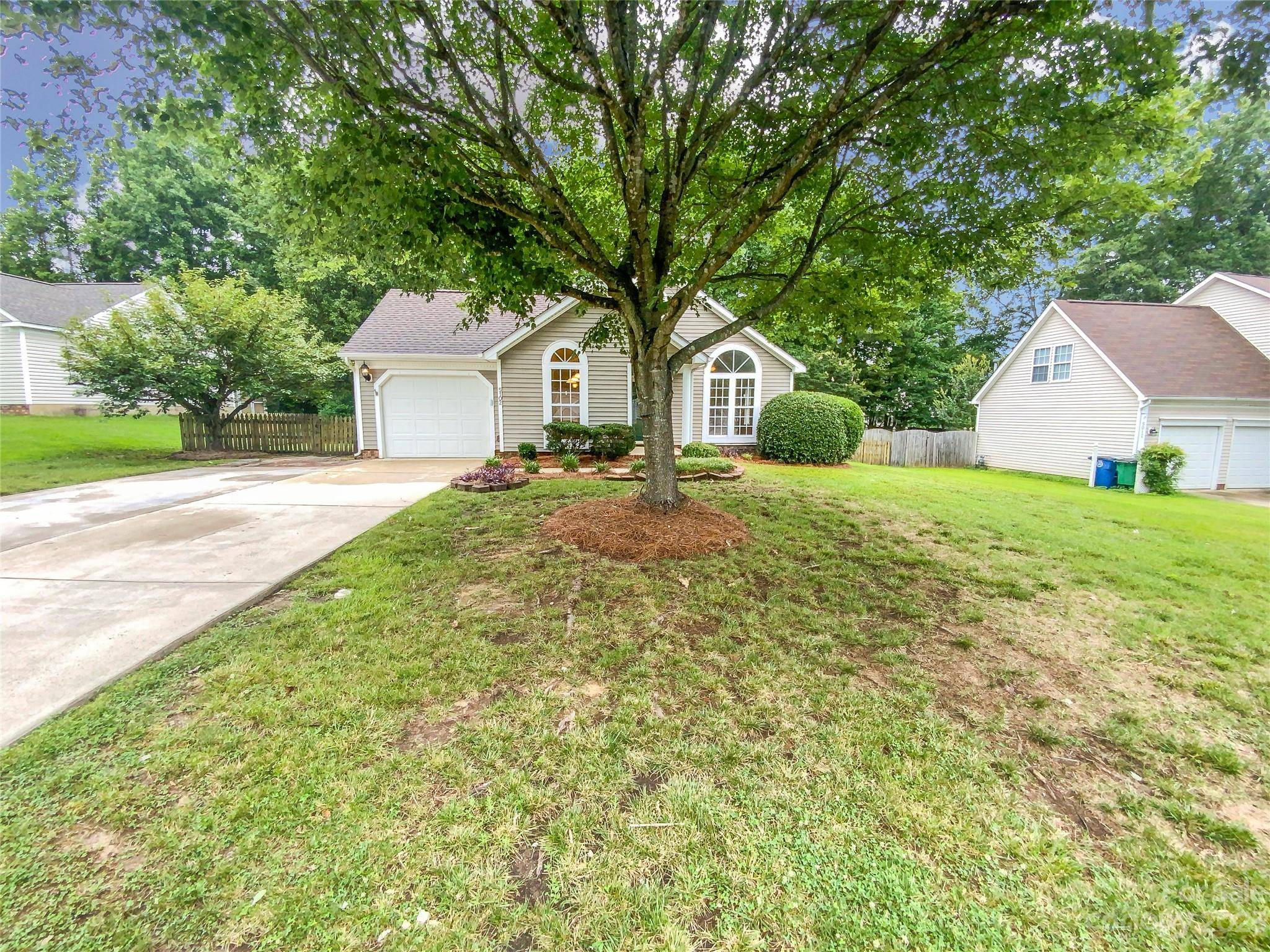 Matthews, NC 28104,5102 Ashie AVE