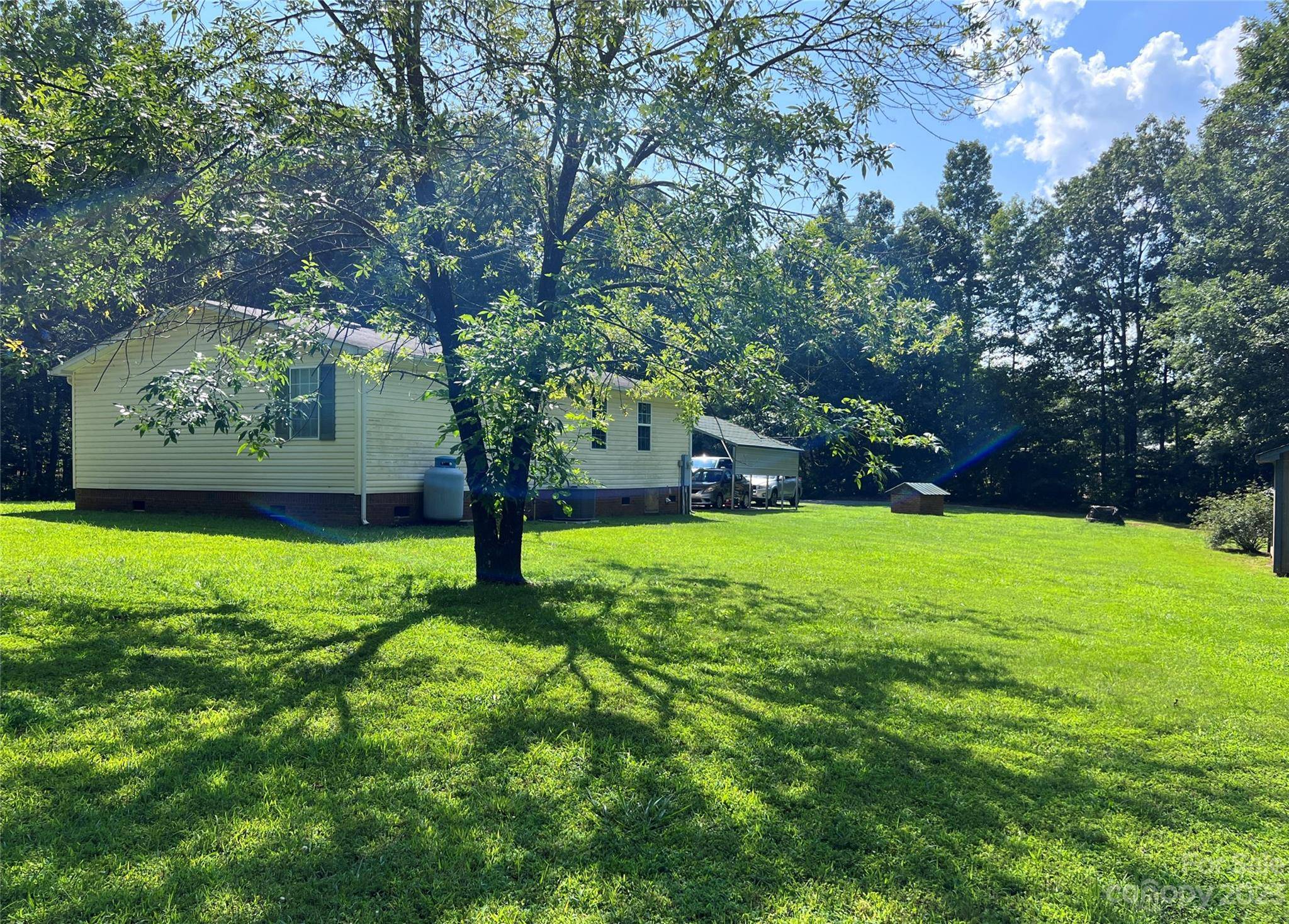 Bostic, NC 28018,174 Daisy LN