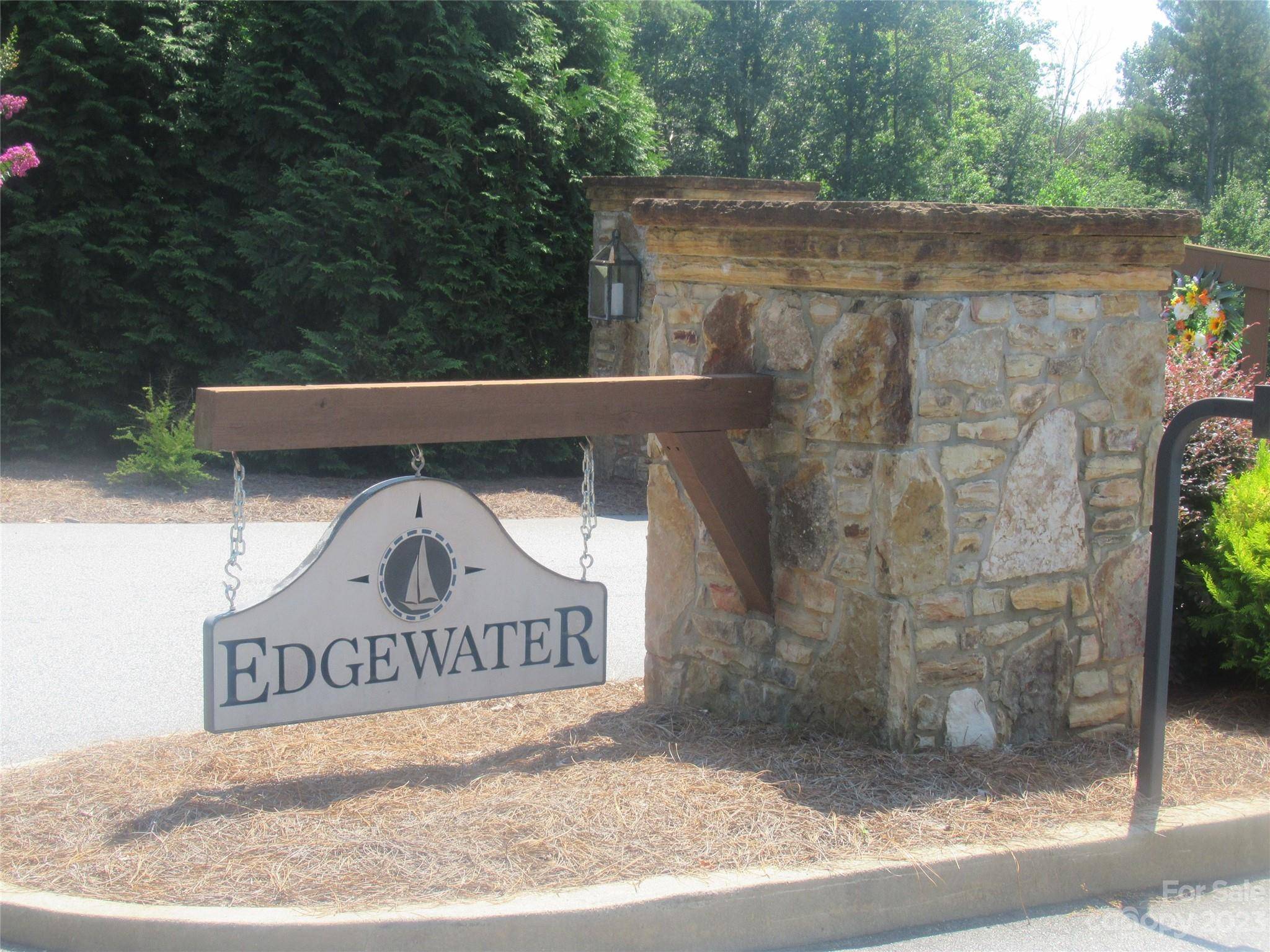 Granite Falls, NC 28630,1735 Waters Edge DR #86