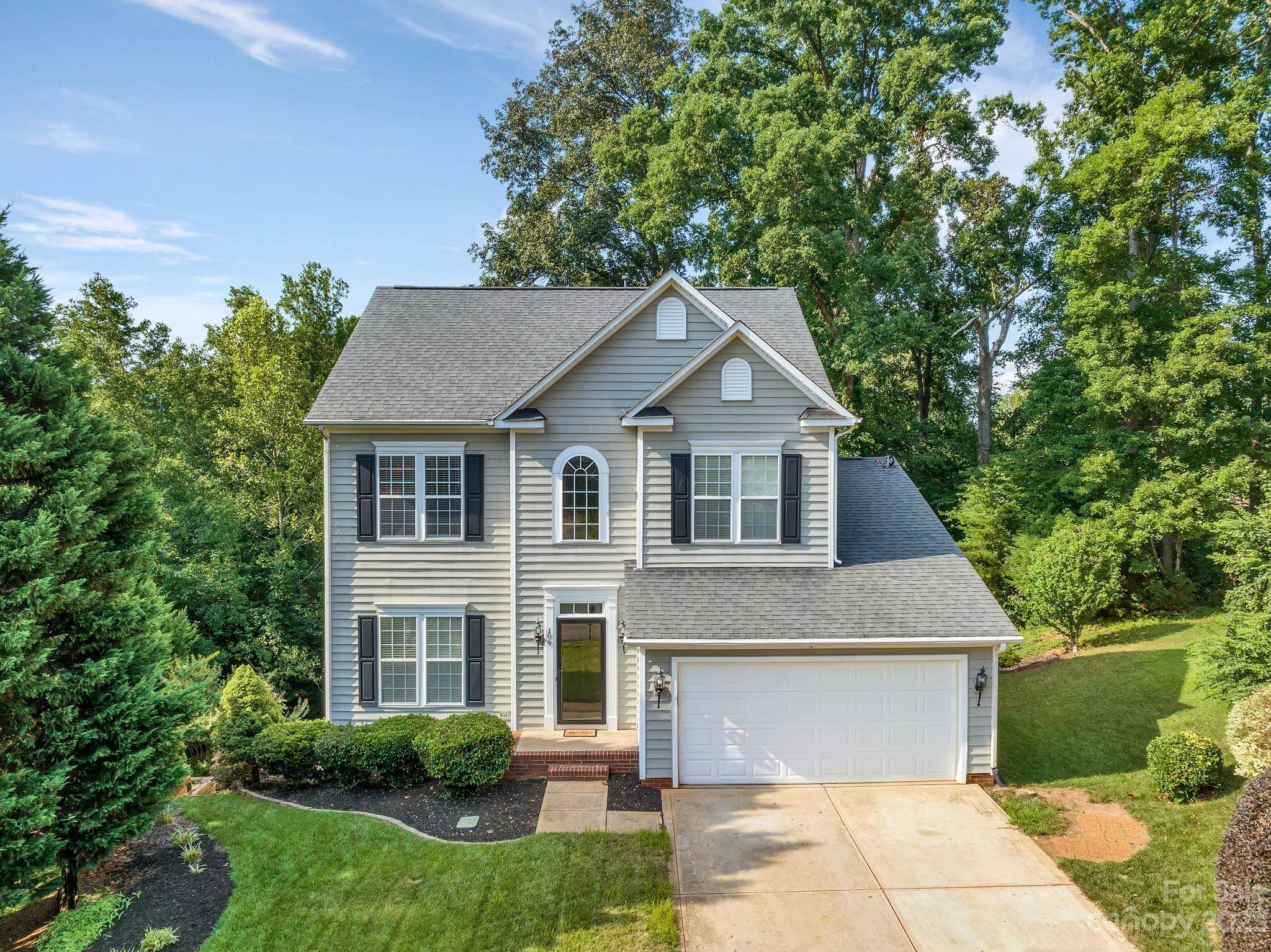 Fort Mill, SC 29708,109 Millbank CT