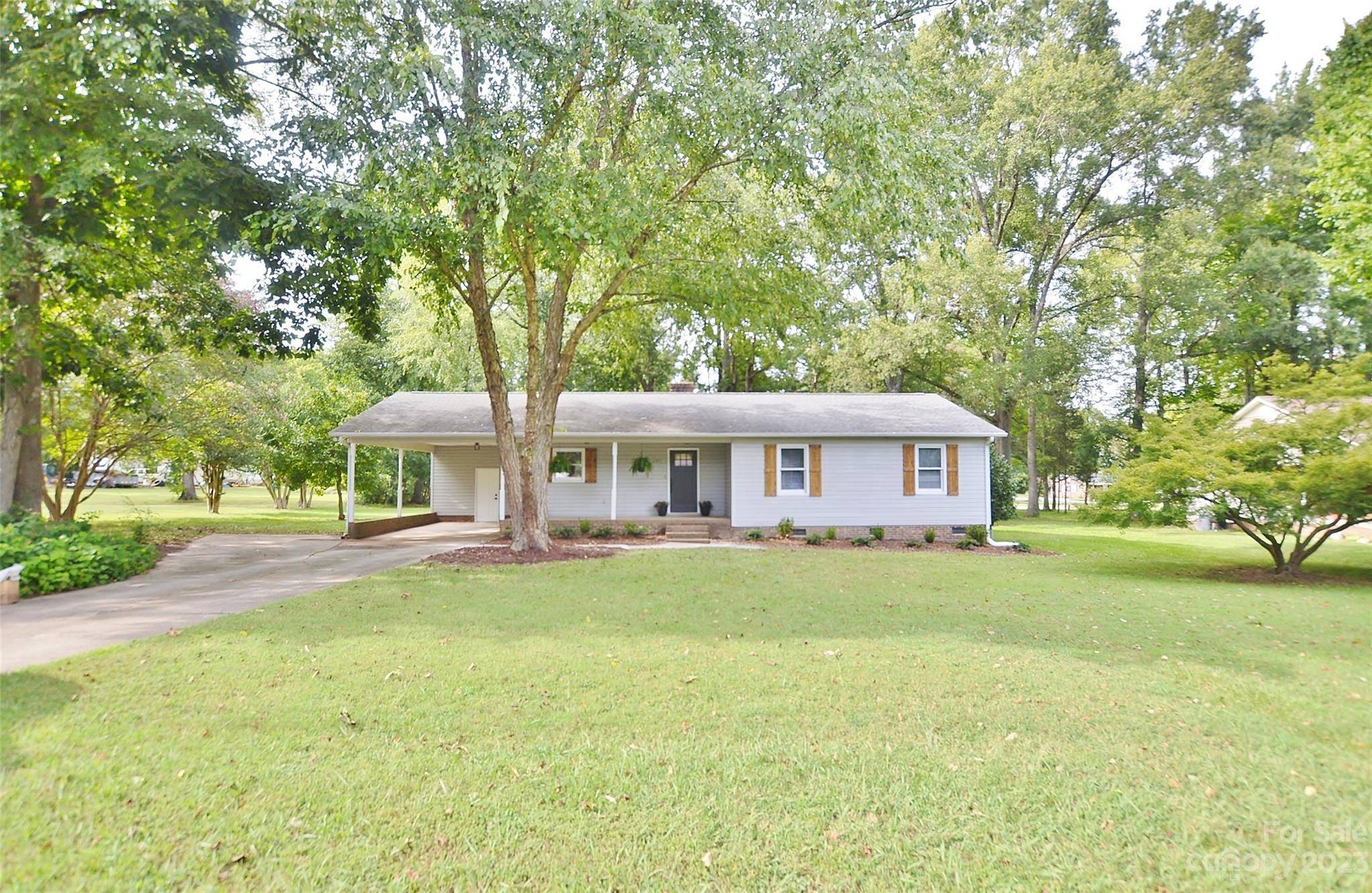 Harrisburg, NC 28075,401 Autumn DR