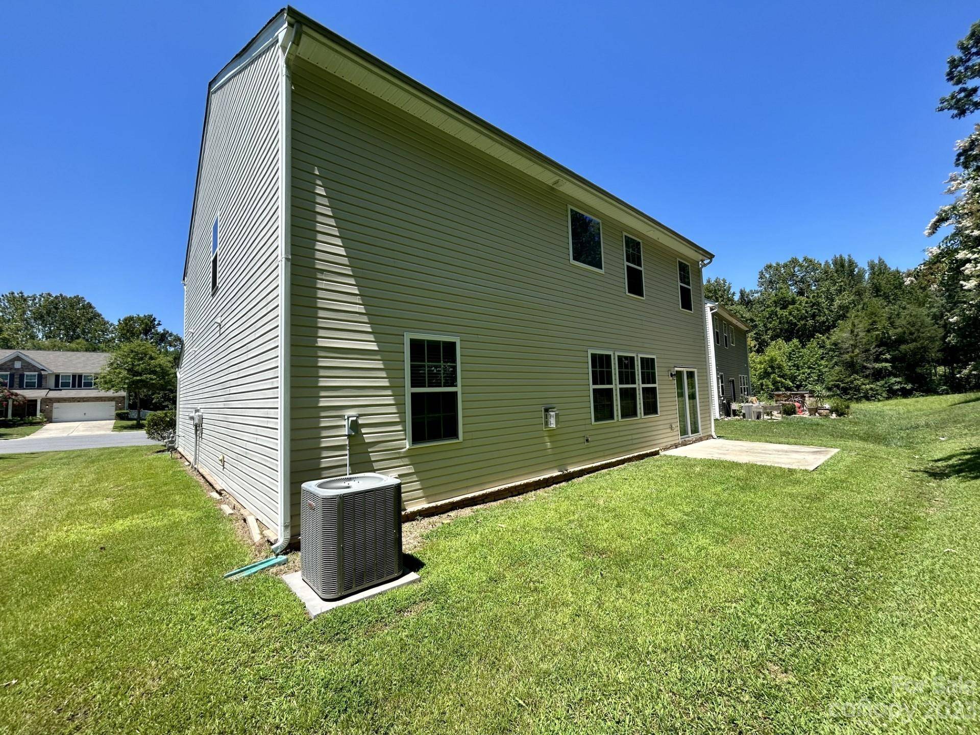 Charlotte, NC 28273,5936 Stirlingshire CT
