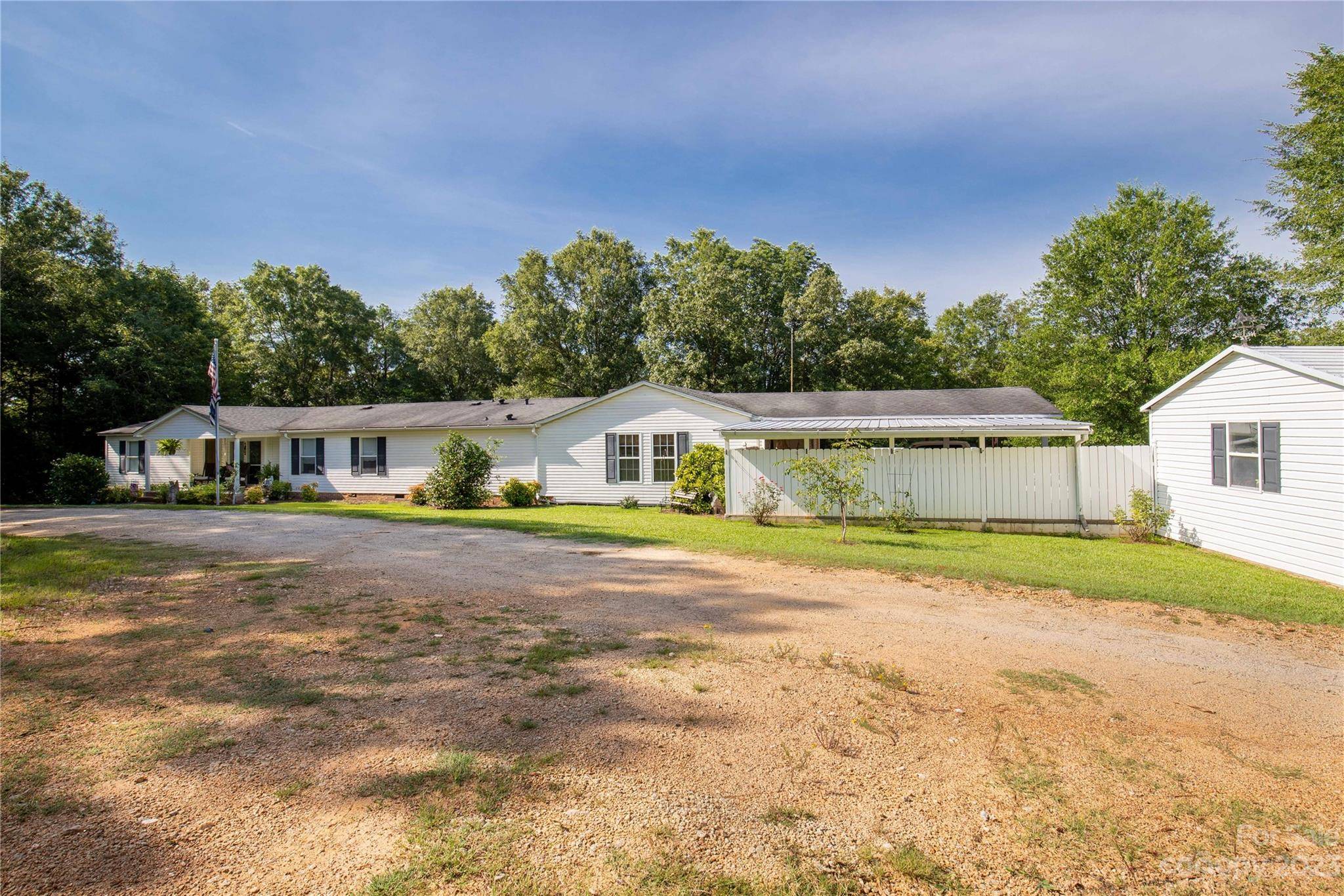 Heath Springs, SC 29058,2572 Fork Hill RD
