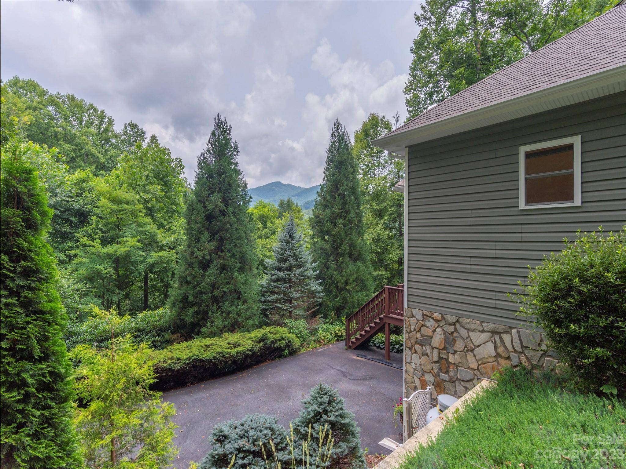 Maggie Valley, NC 28751,7 Bellewood DR