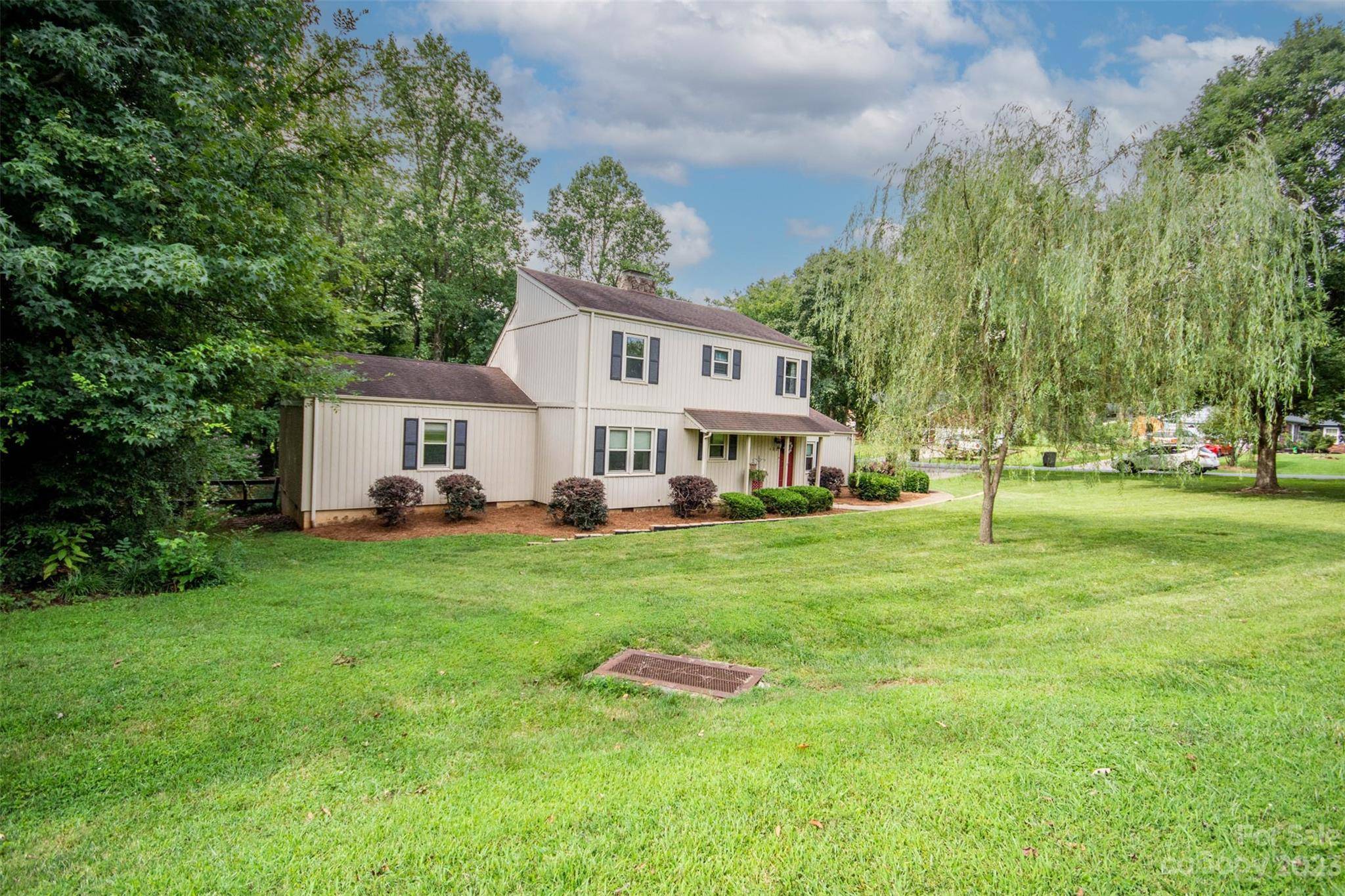 Statesville, NC 28625,400 Camelot DR