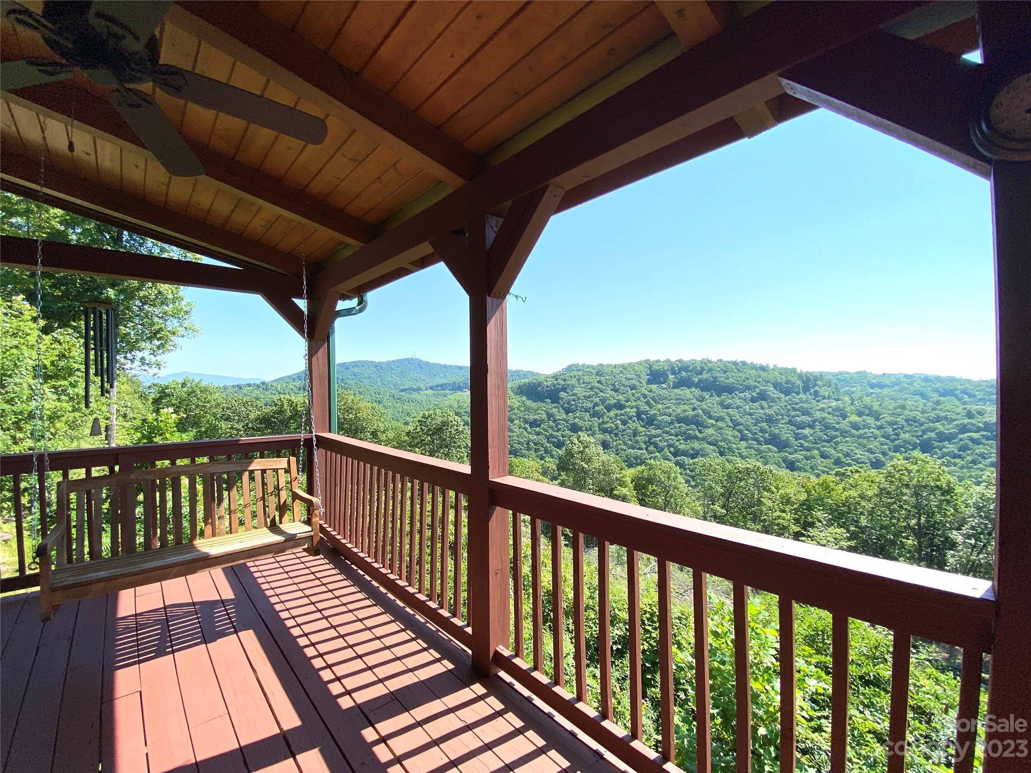 Little Switzerland, NC 28749,536 Skyline RD