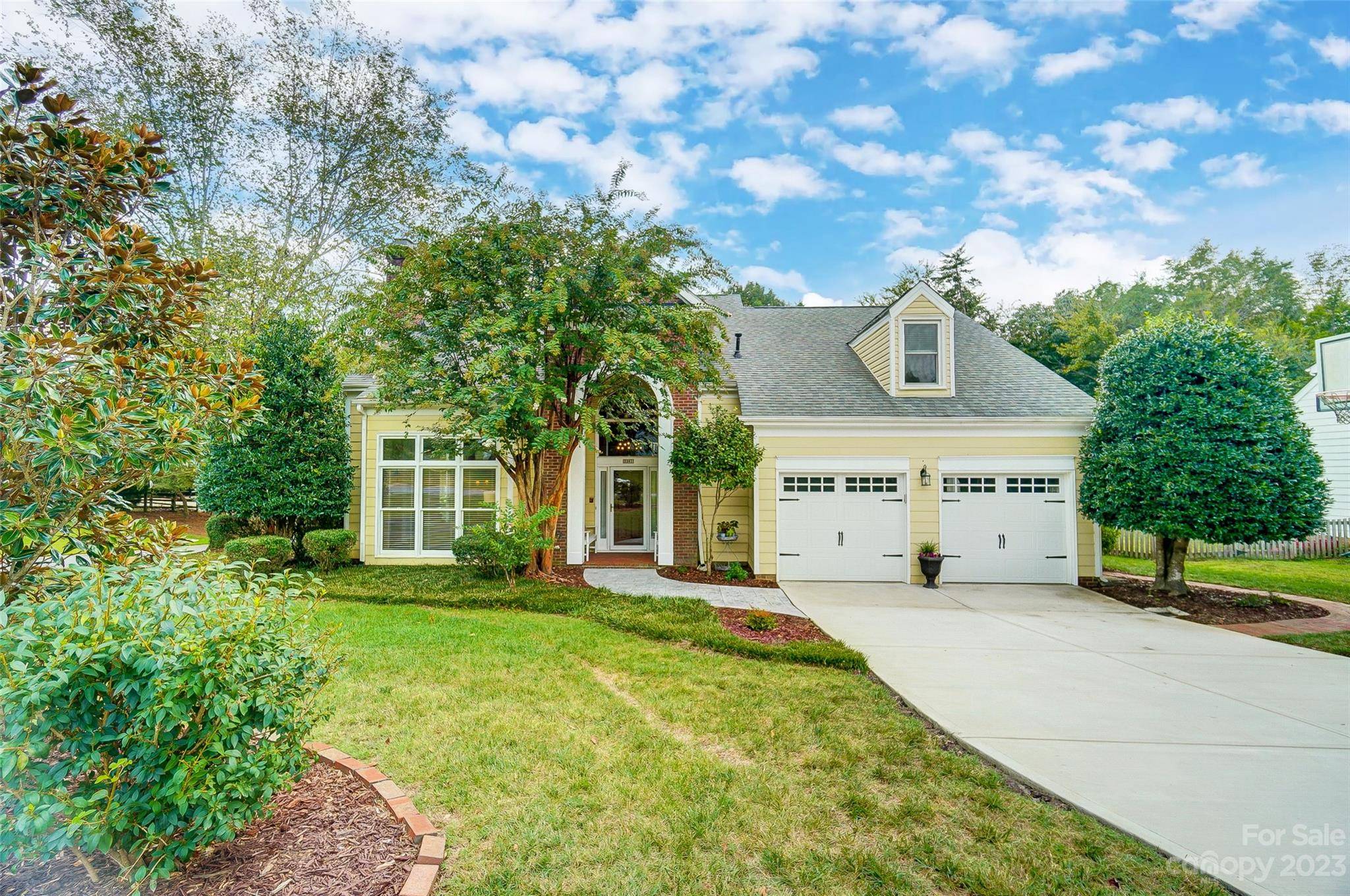 Charlotte, NC 28210,3301 Silver Pond CT