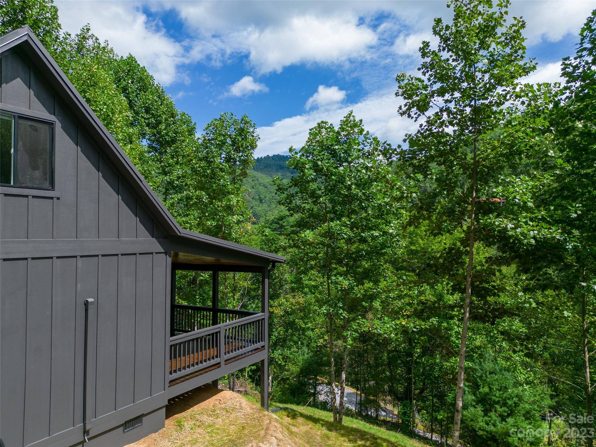 Sylva, NC 28779,176 Hog Cove RD