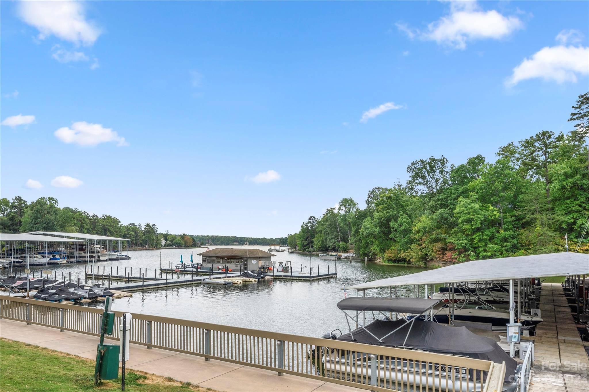 Lake Wylie, SC 29710,188 Riverview TER