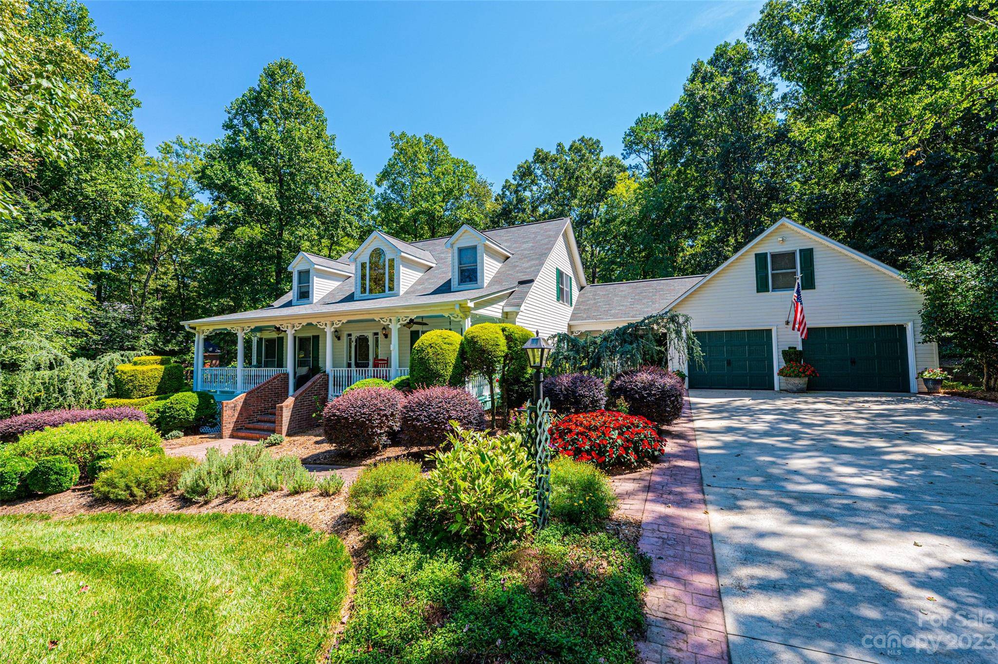 Hickory, NC 28601,4008 Pinecrest DR NE