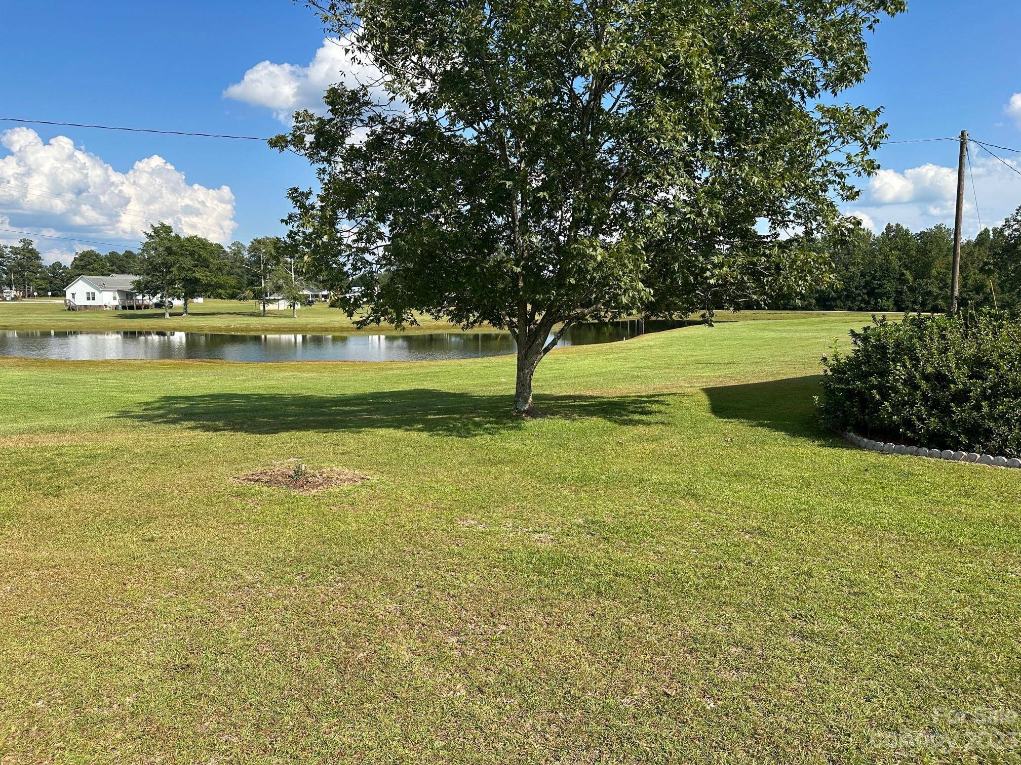 Kershaw, SC 29067,512 County Line RD