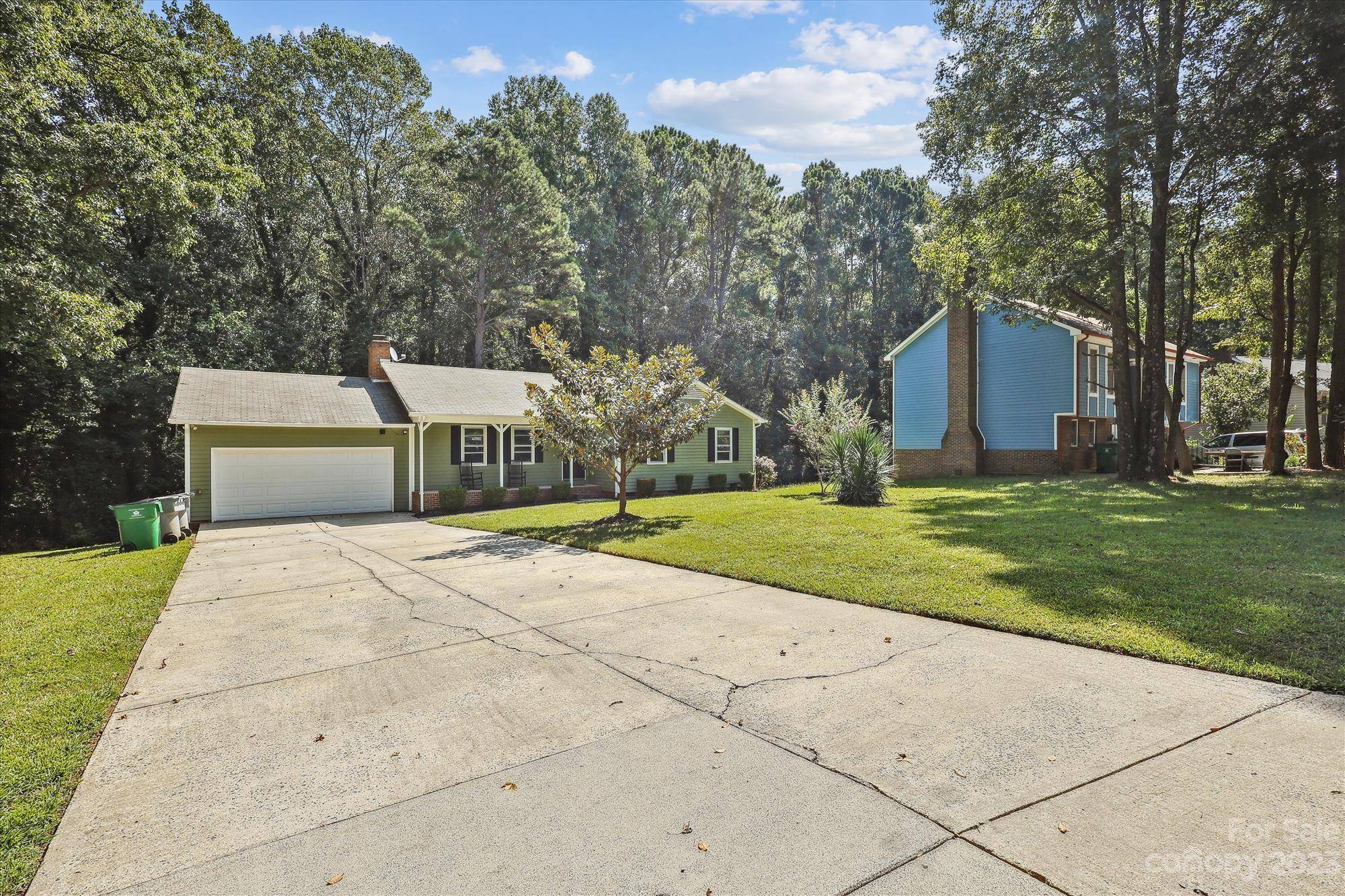 Charlotte, NC 28215,6230 Mosstree CIR