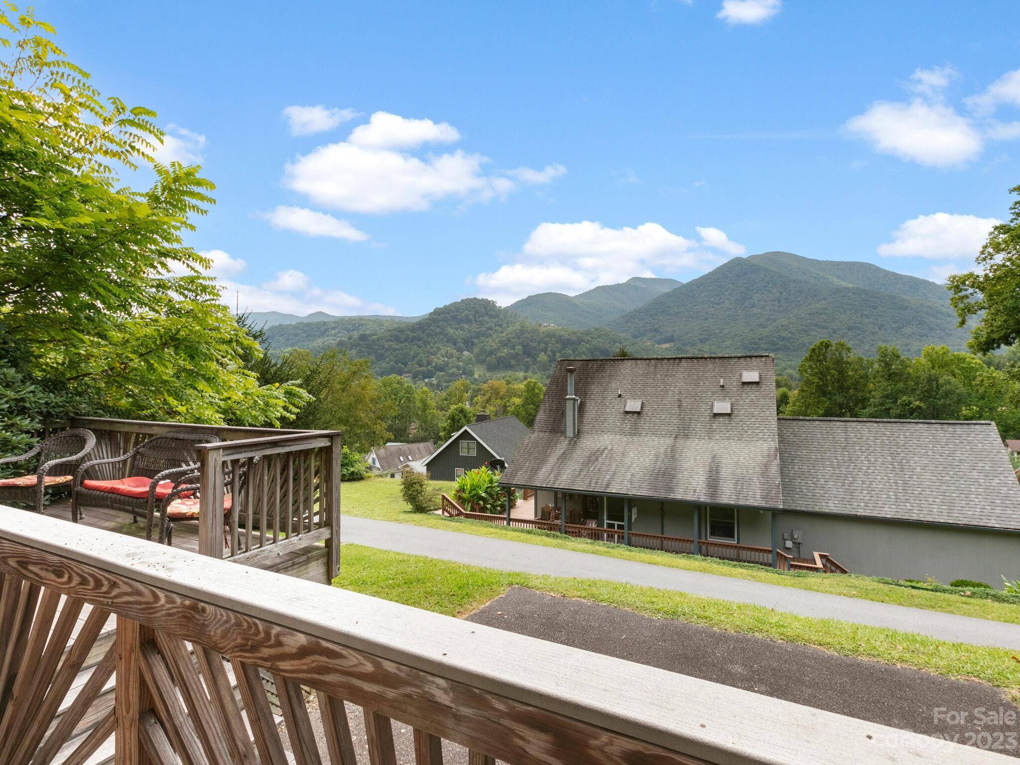 Maggie Valley, NC 28751,168 Valley Creek DR