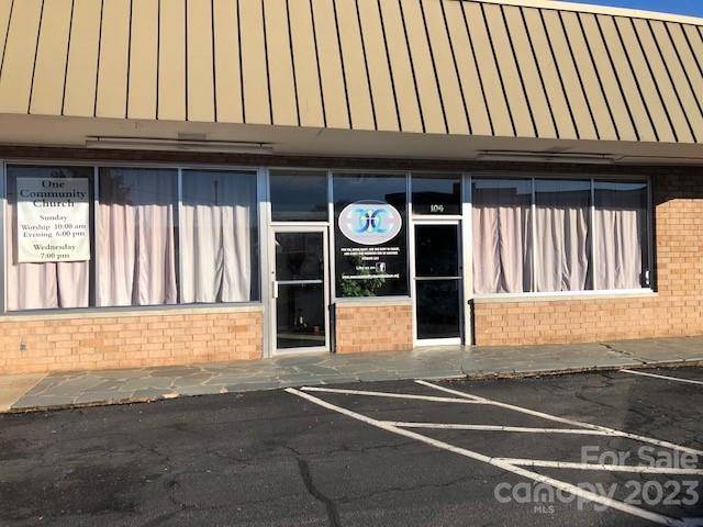 Hudson, NC 28638,104 Fairway Shopping Center ST