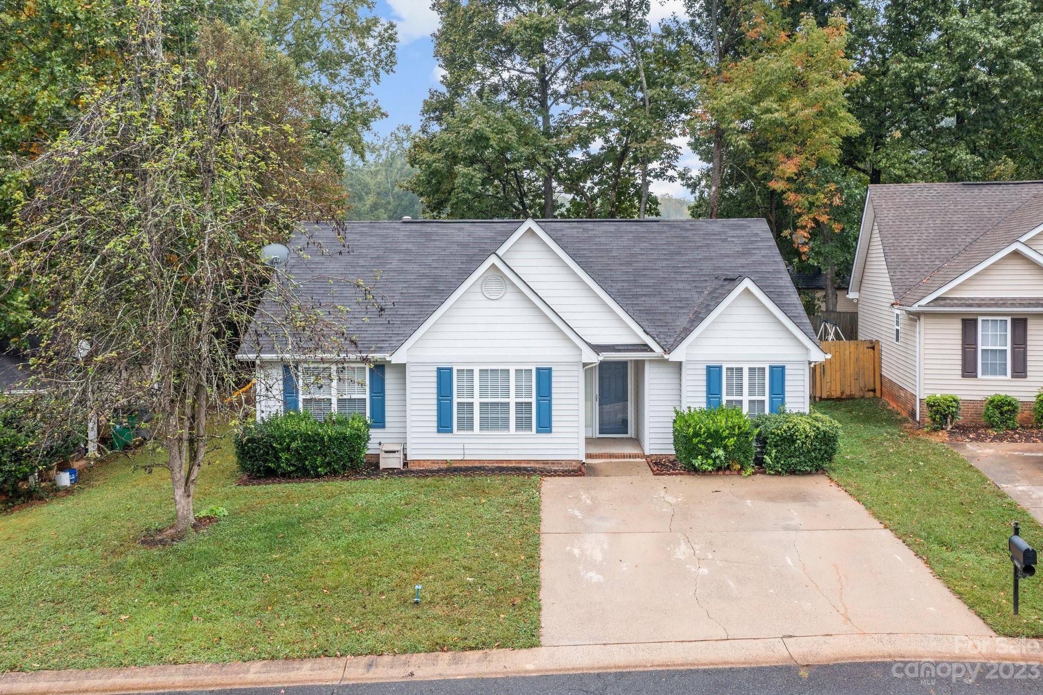 Charlotte, NC 28212,5906 Meadow Hill DR