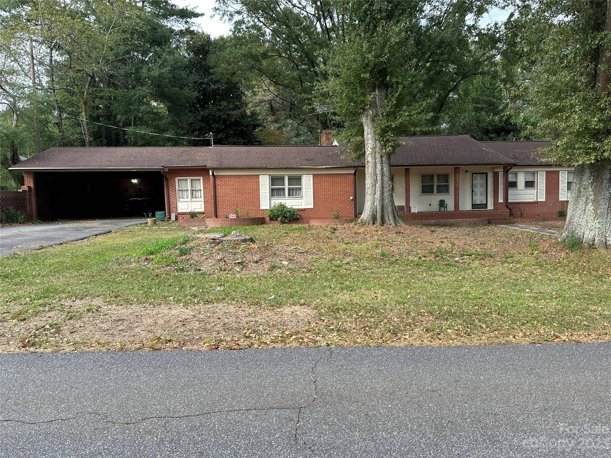 Conover, NC 28613,908 13th ST NW