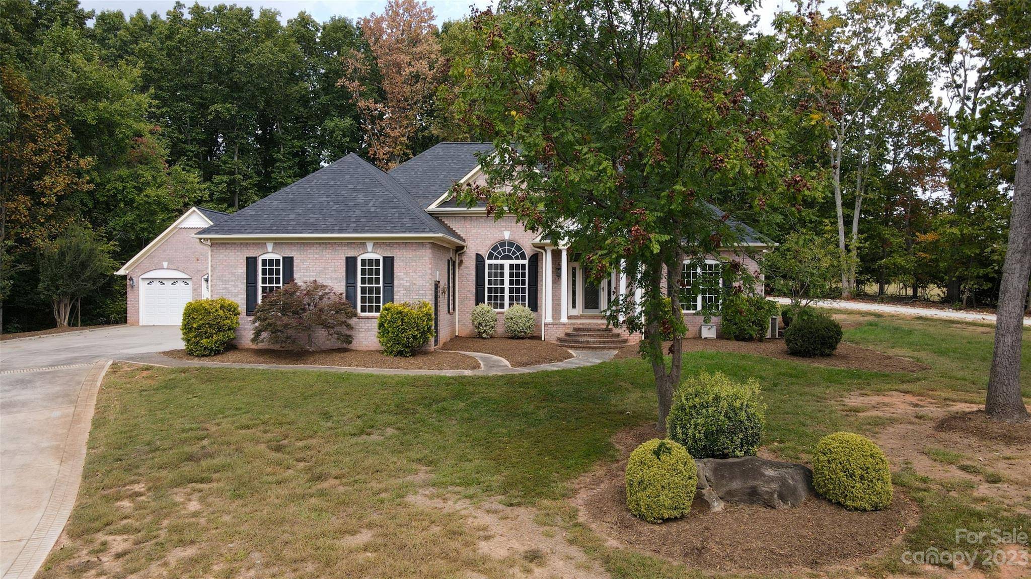 Davidson, NC 28036,11630 Hidden Forest LN