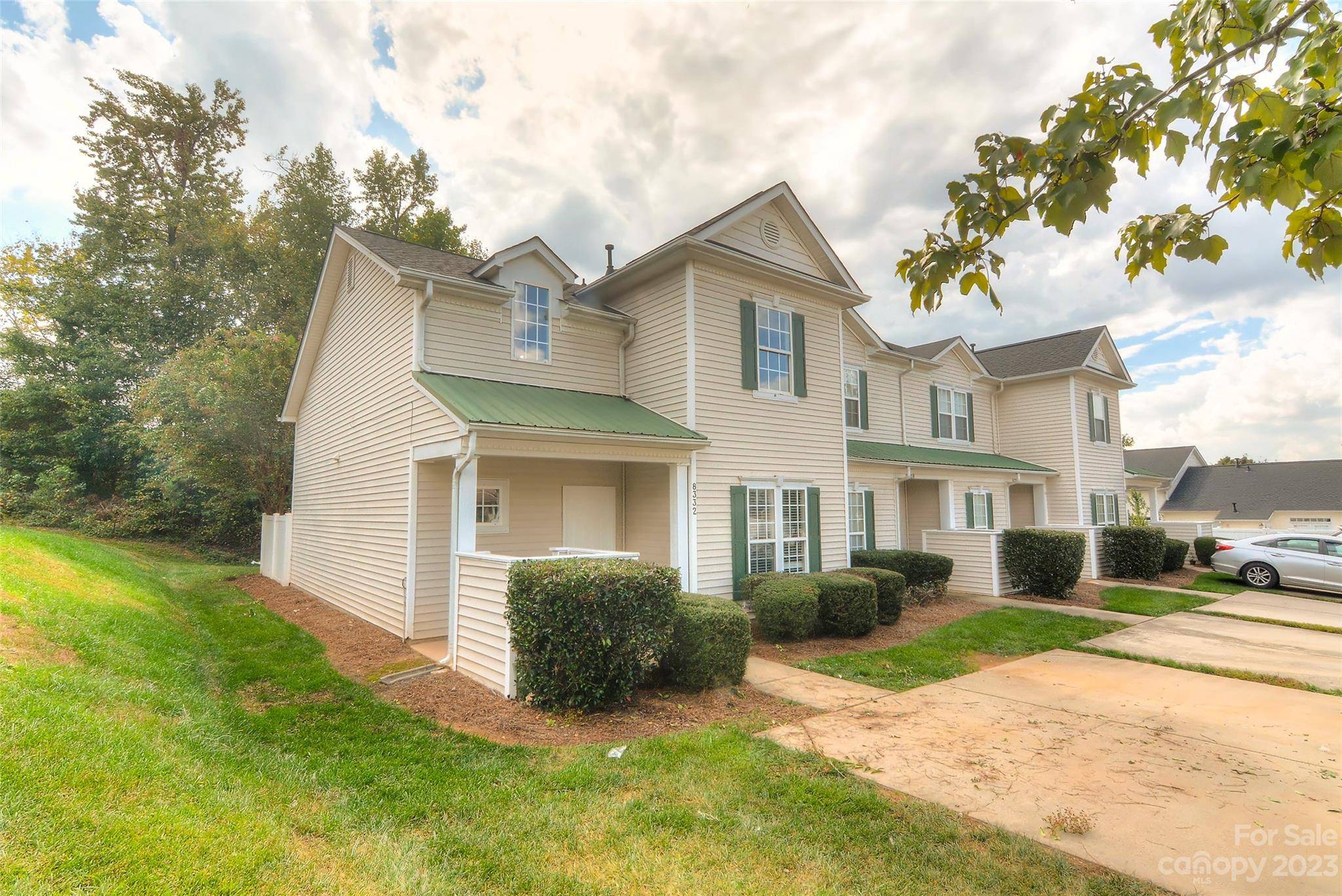 Charlotte, NC 28215,8332 Washoe Pine LN