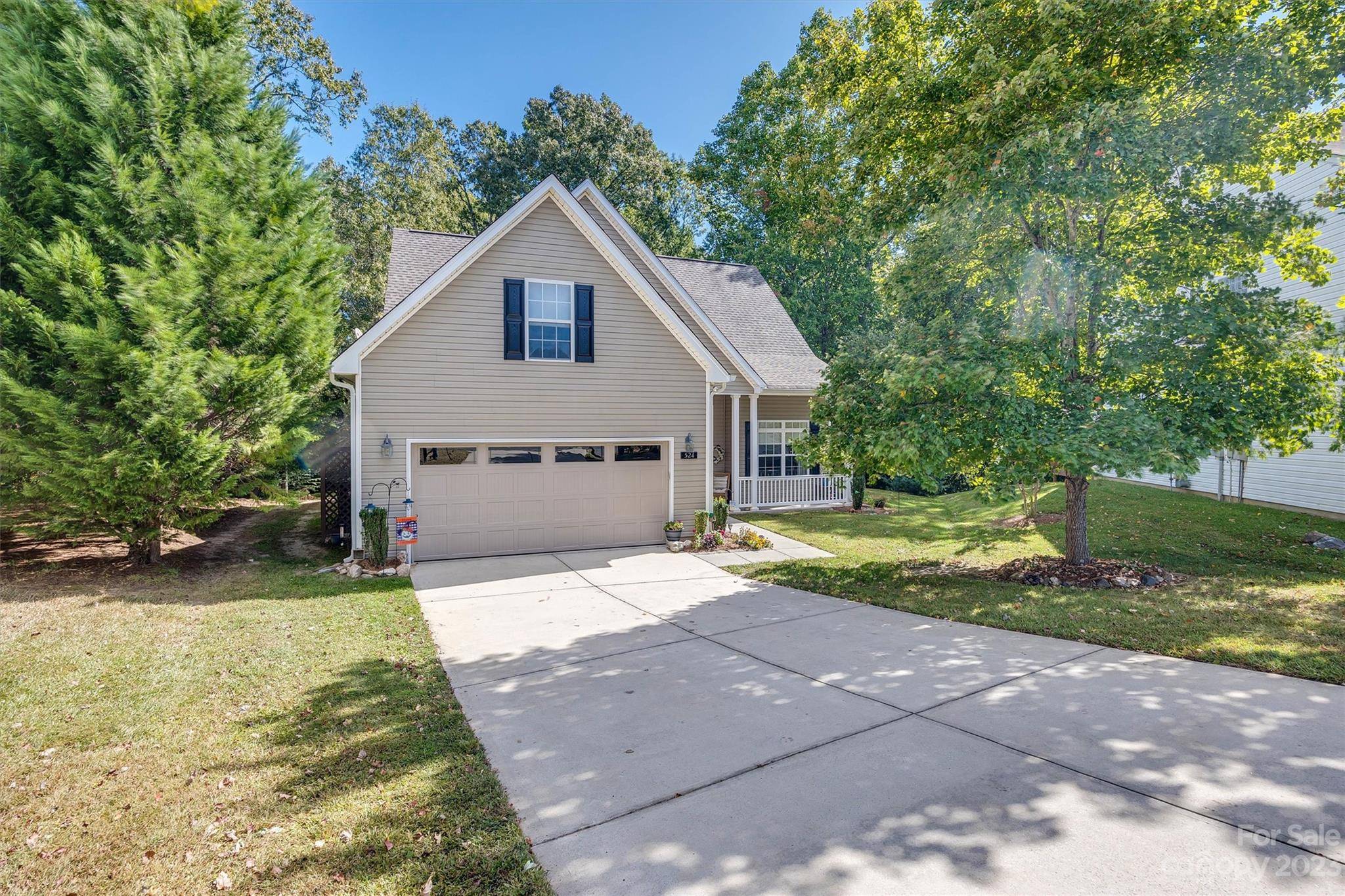 Clover, SC 29710,524 Canopy CT