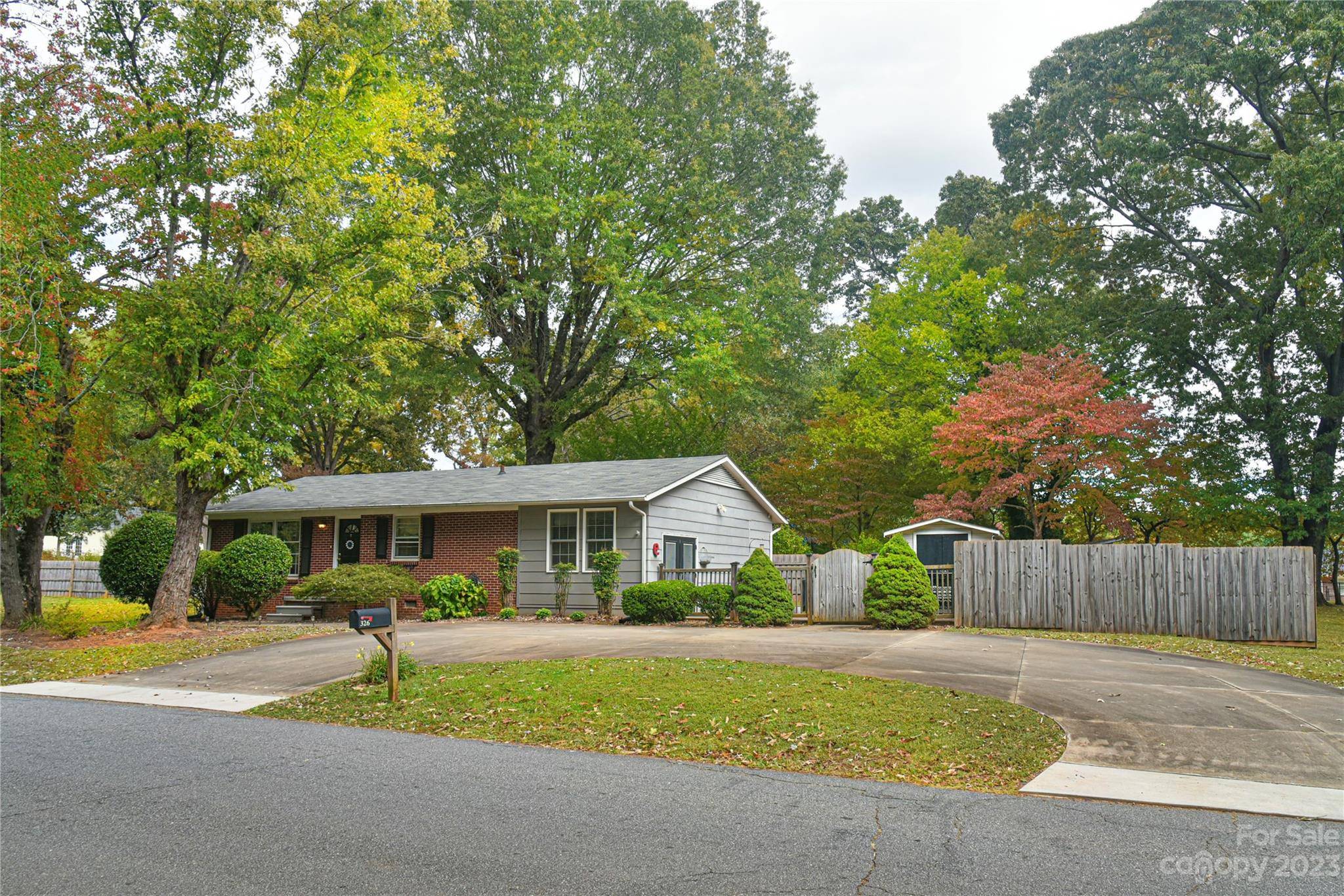 Rutherfordton, NC 28139,326 Tanner ST