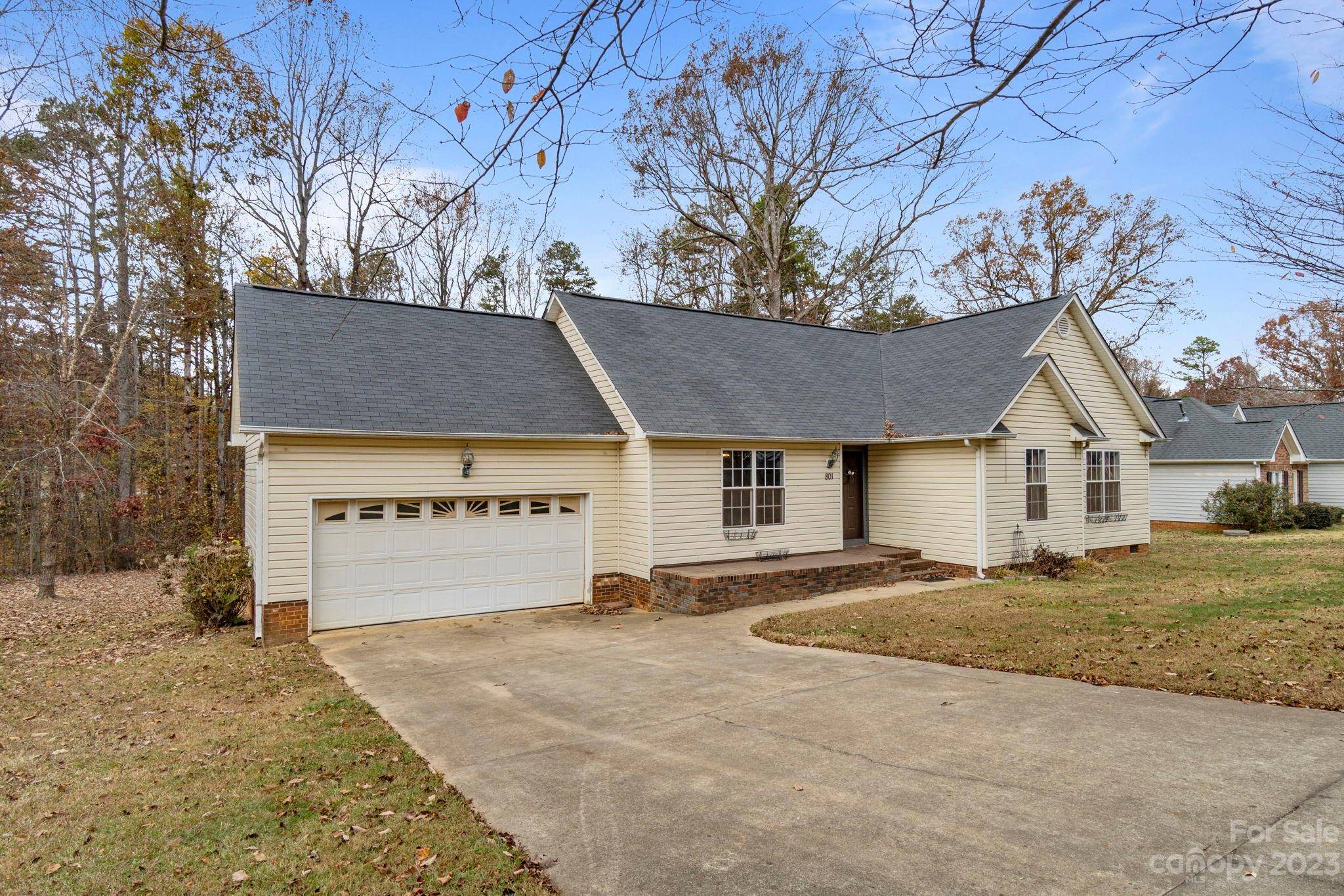 Kings Mountain, NC 28086,801 Manor DR