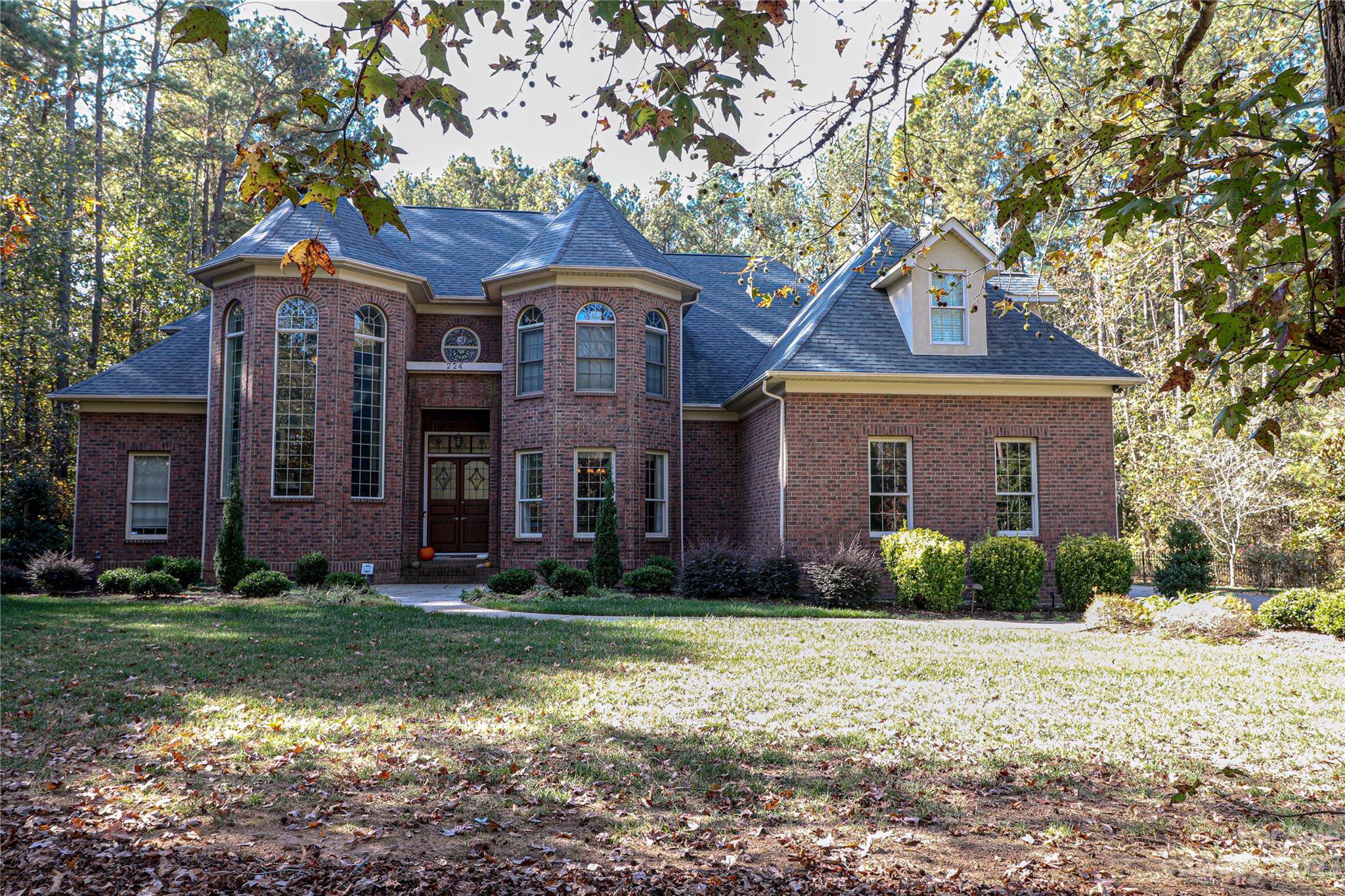 Salisbury, NC 28147,224 Ferncliff DR