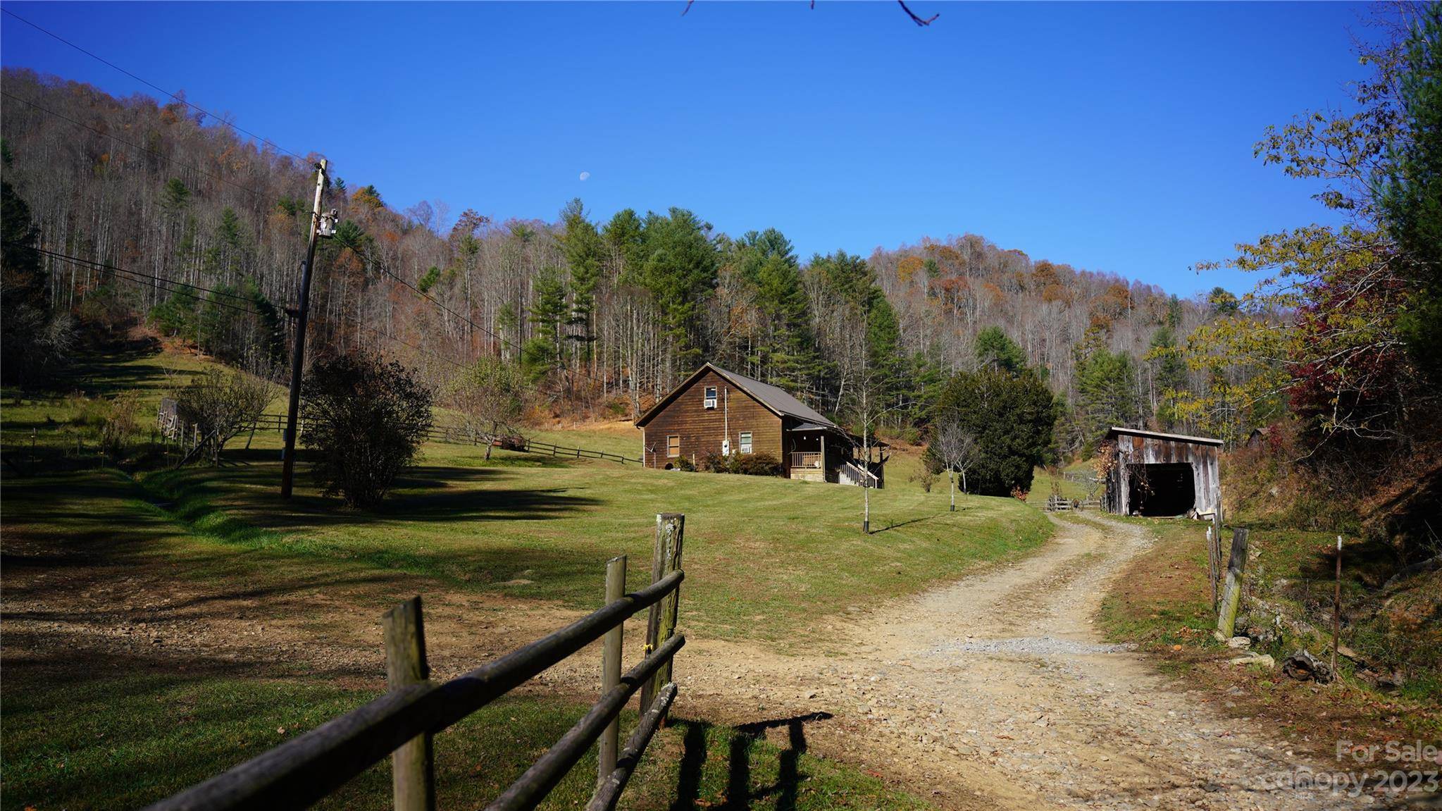 Green Mountain, NC 28740,799 Fire Scald BR