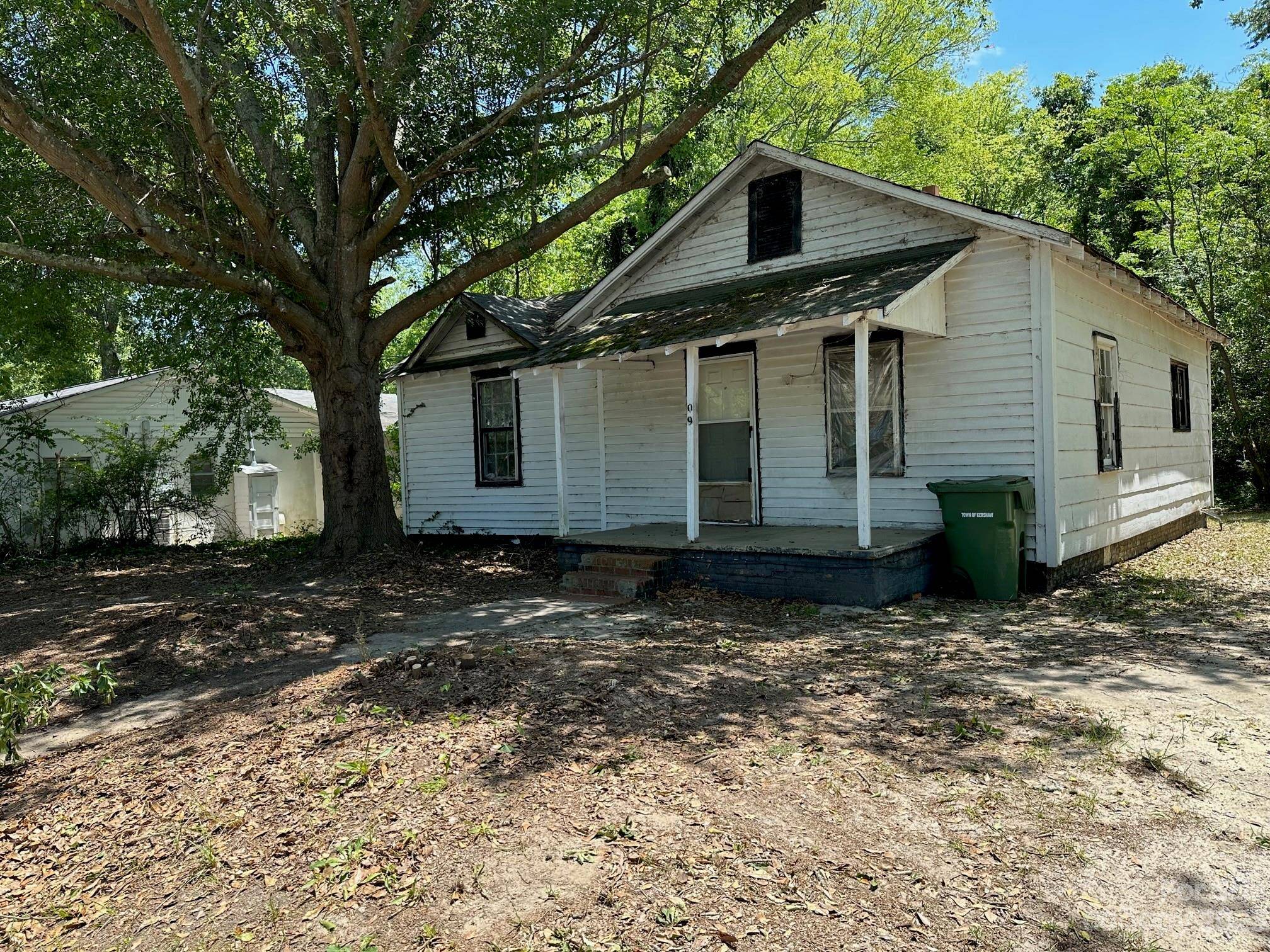 Kershaw, SC 29067,409 Marion ST