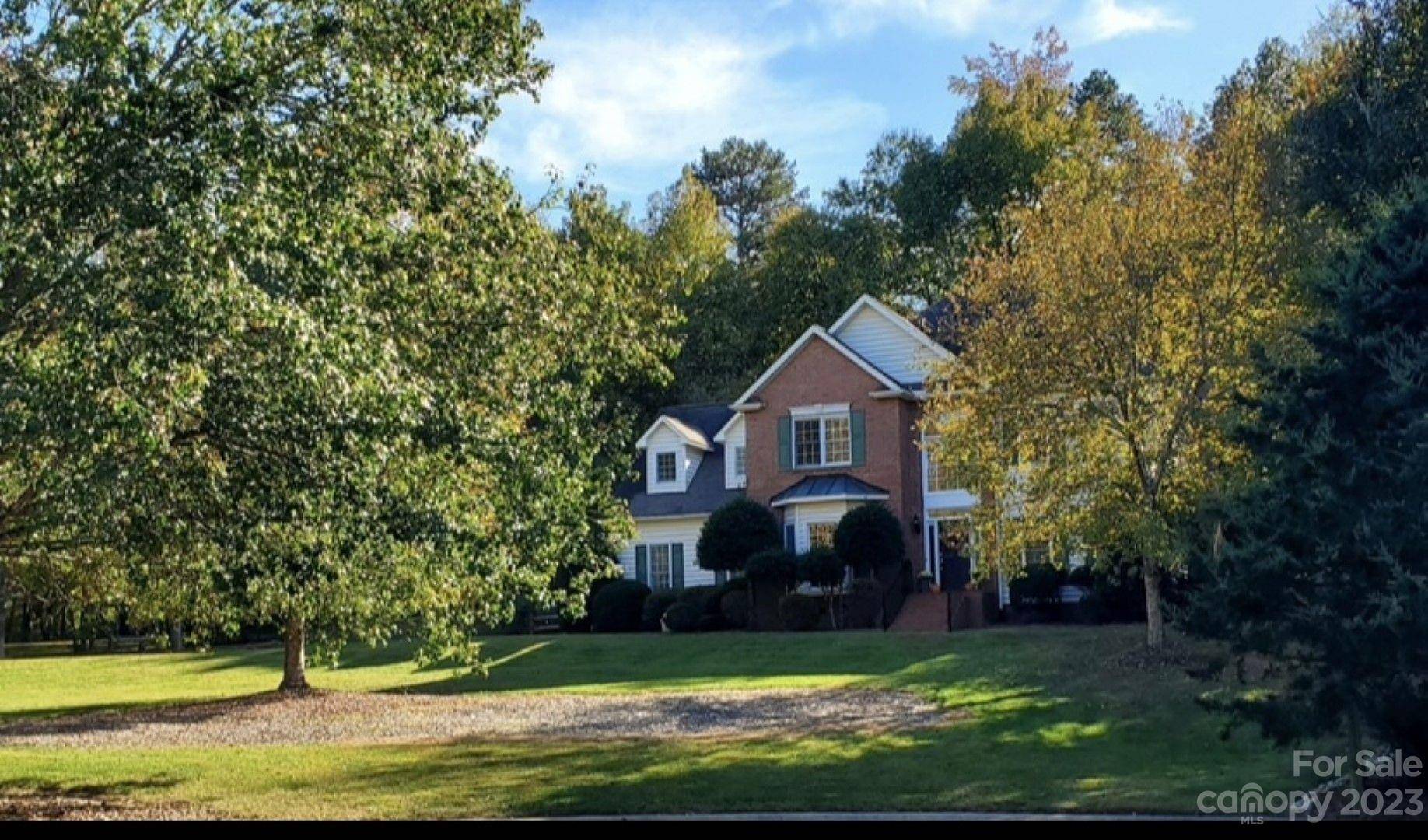 Fort Mill, SC 29708,16009 Virginia Lee CT