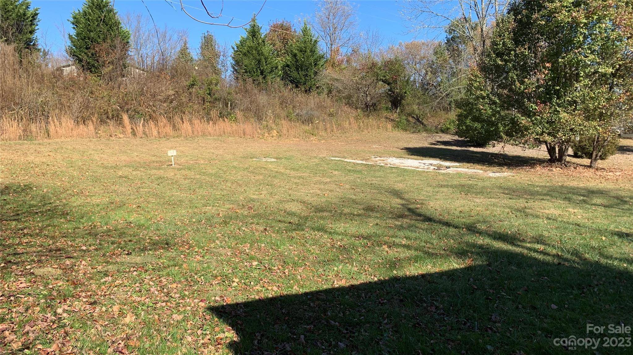 Arden, NC 28704,17 Shady Oak LN