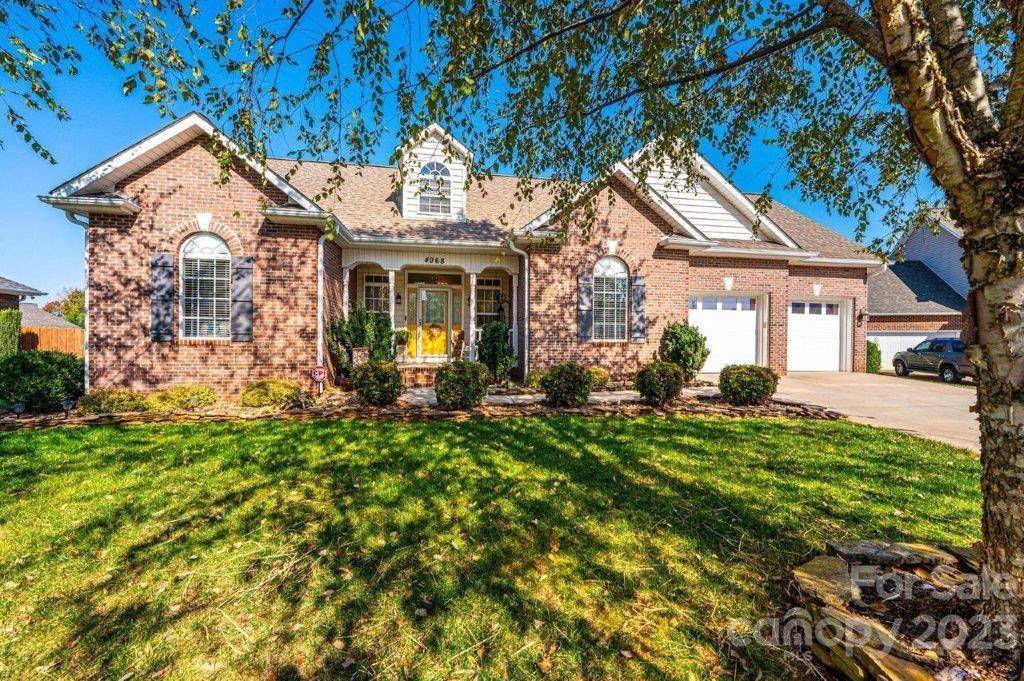 Hickory, NC 28602,4968 Old River DR