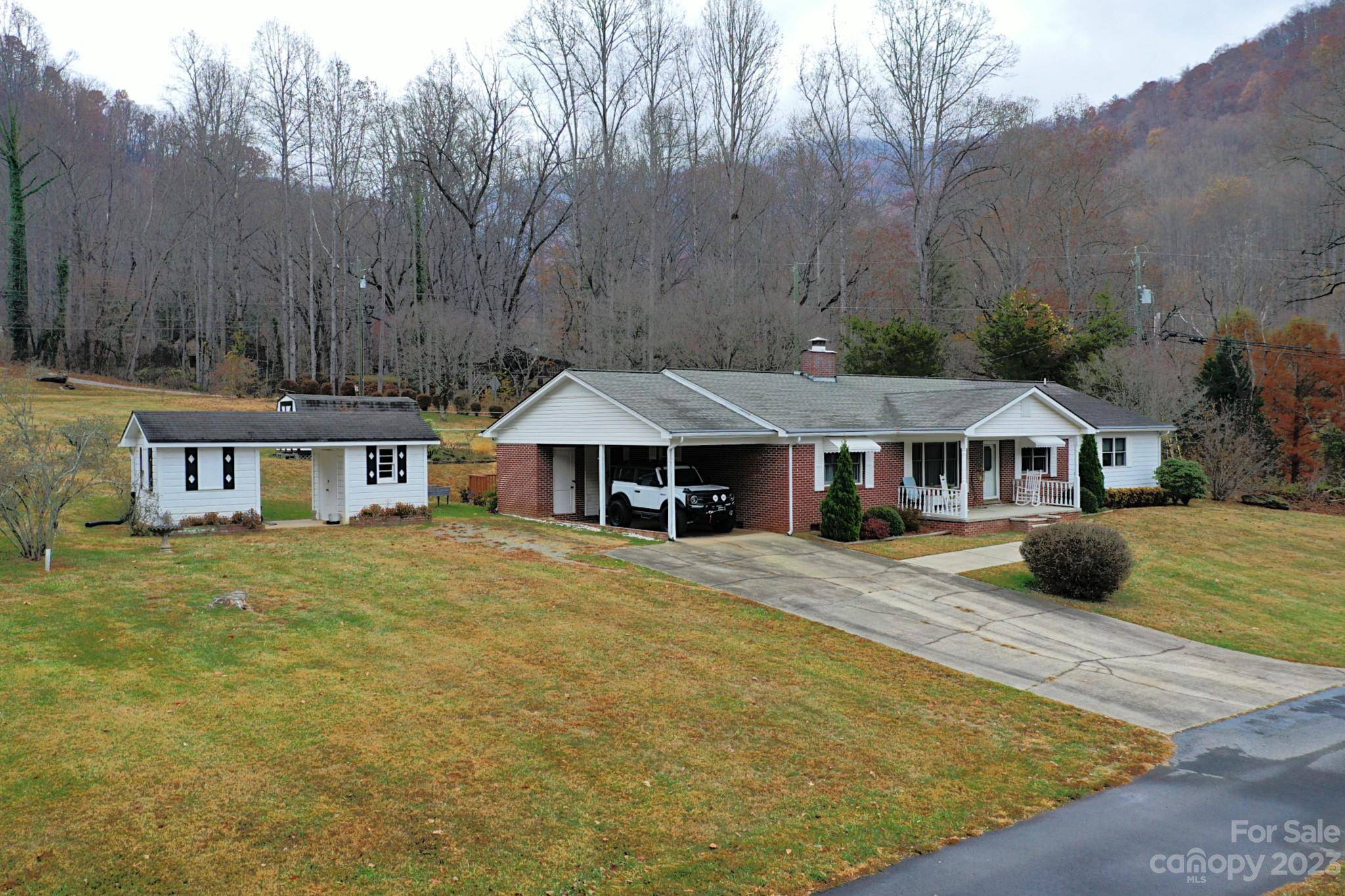 Sylva, NC 28779,20 Cypress LN