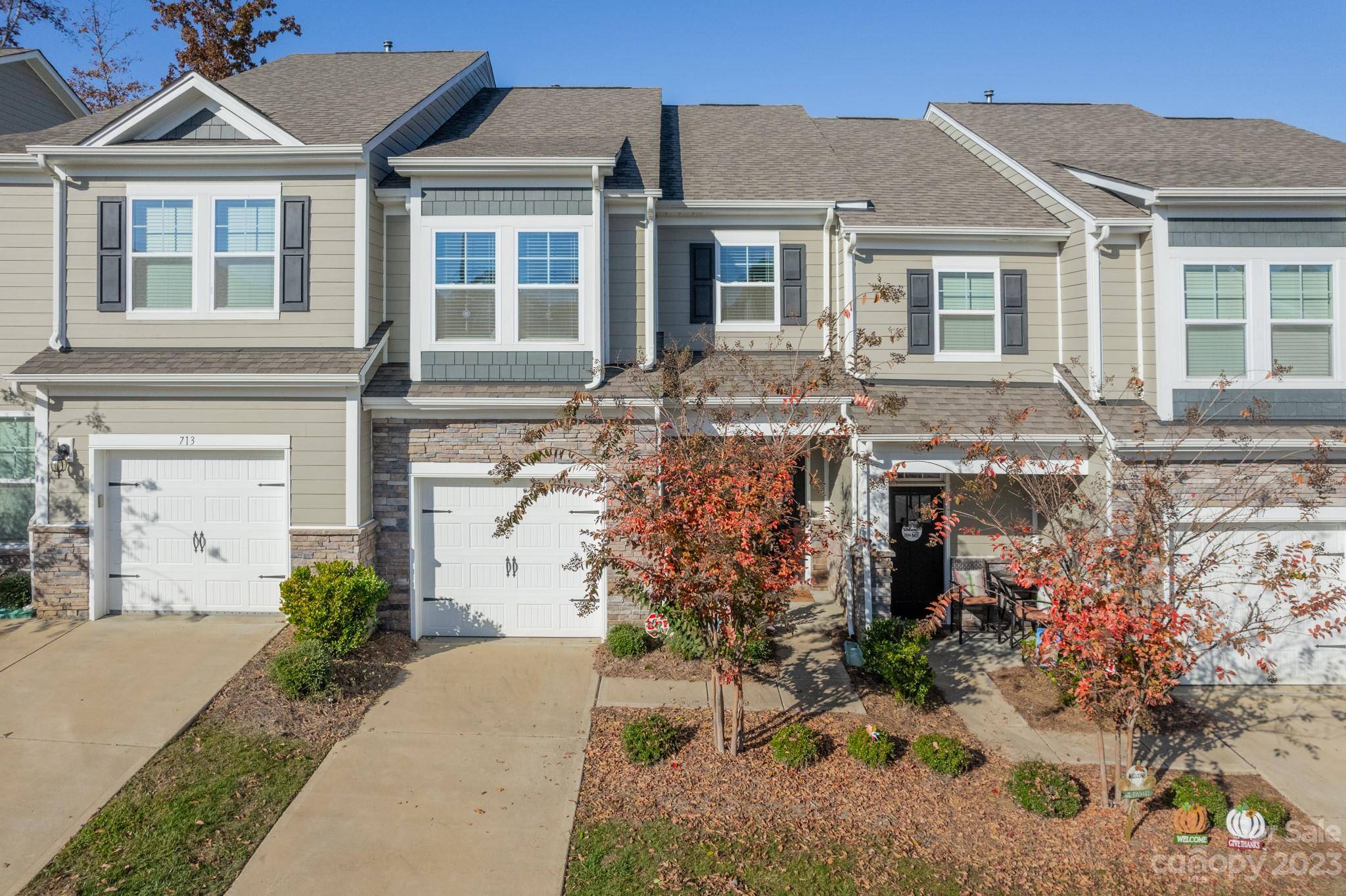 Lake Wylie, SC 29710,715 Little Bluestem DR