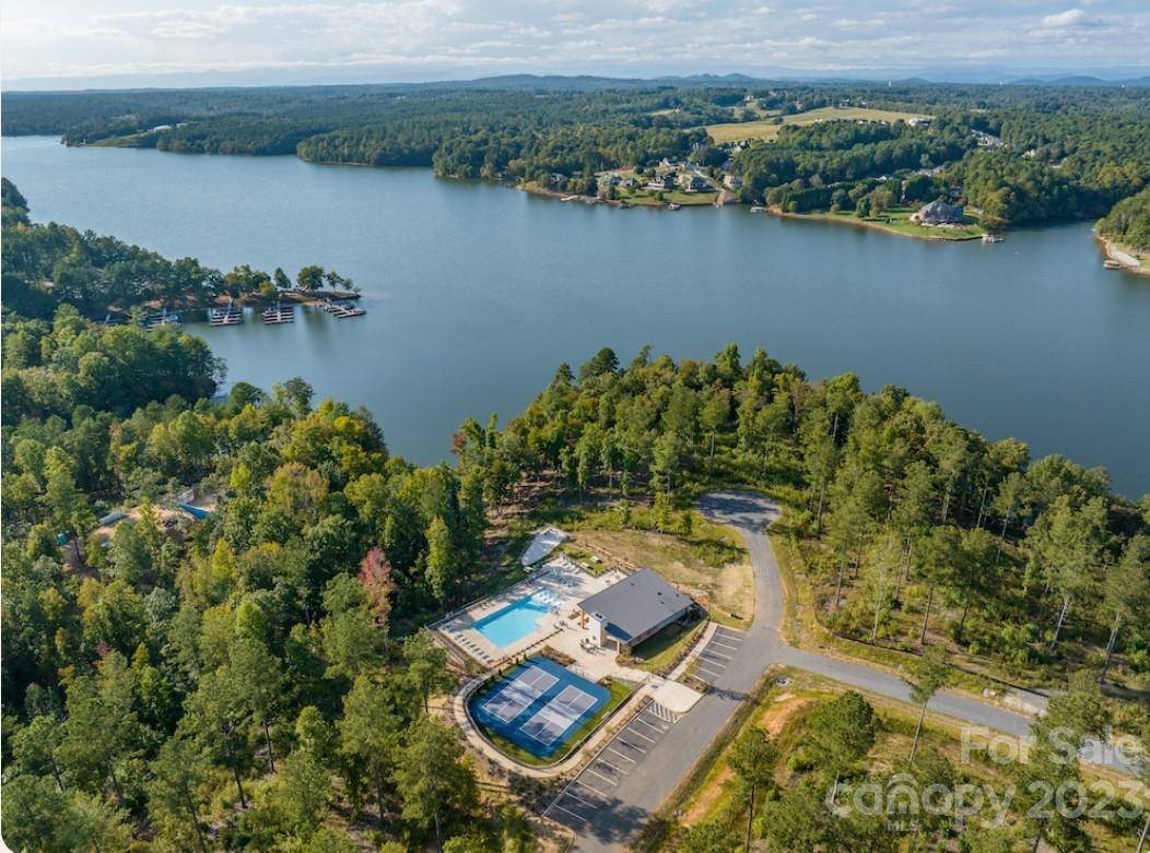 Connelly Springs, NC 28612,2281 Crestone WAY #233