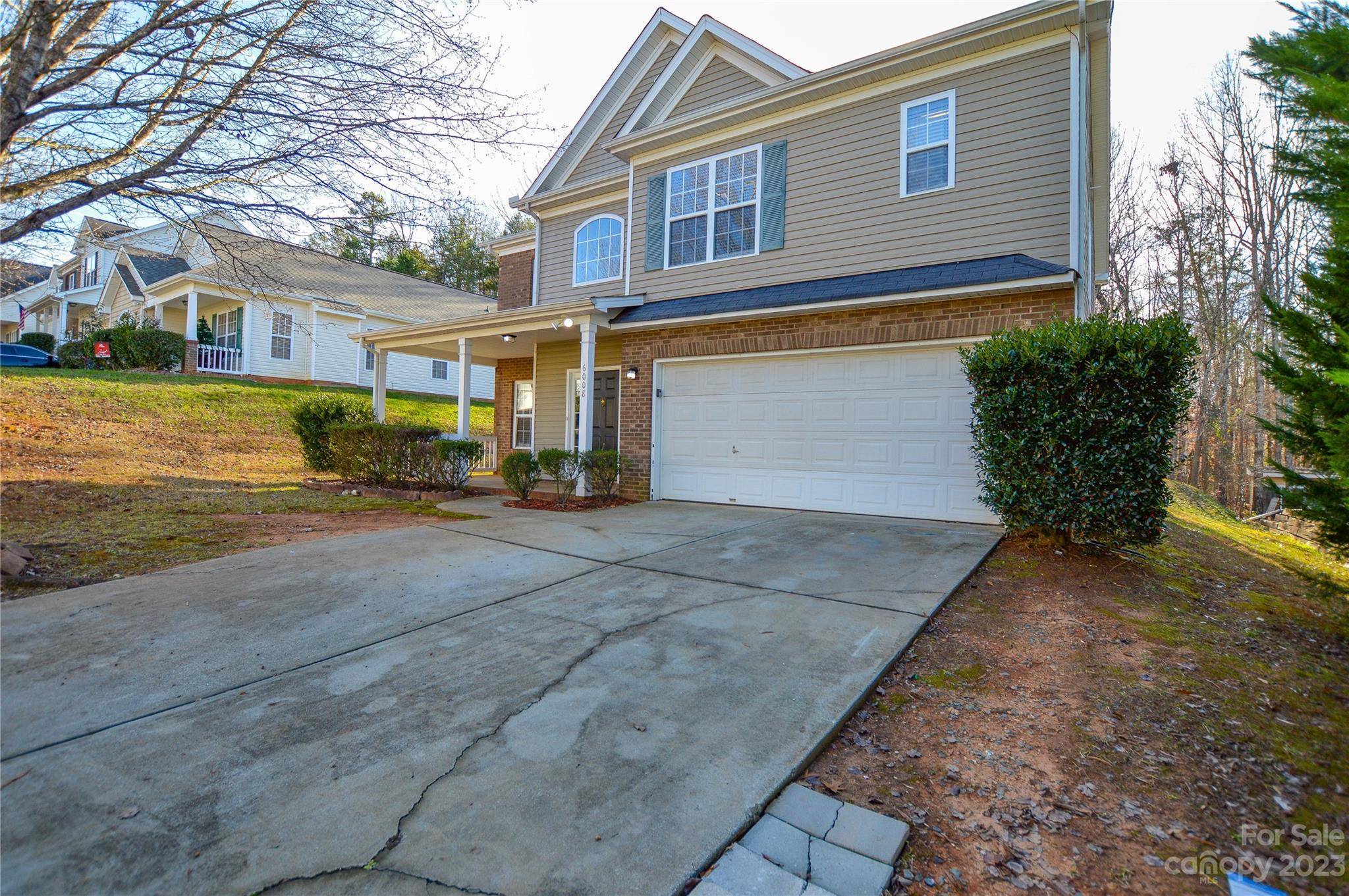 Charlotte, NC 28215,6008 Timbertop LN