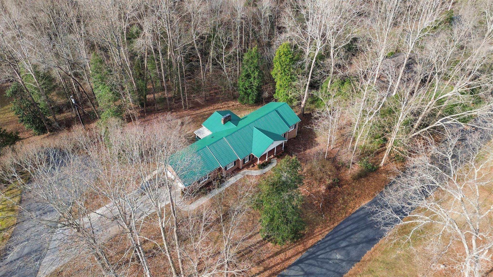 Valdese, NC 28690,3064 Woodstream DR