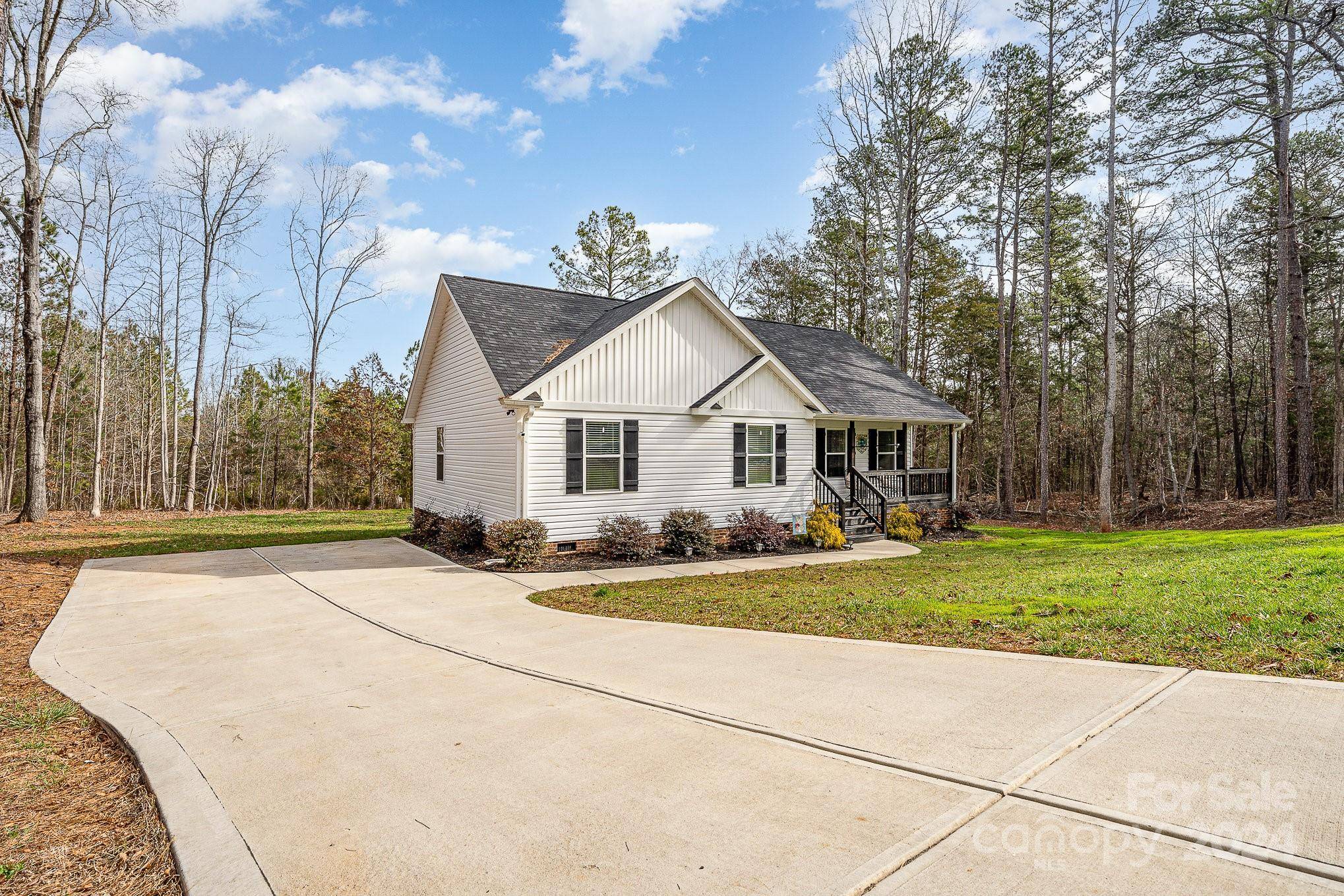 Mcconnells, SC 29726,1490 Mack DR